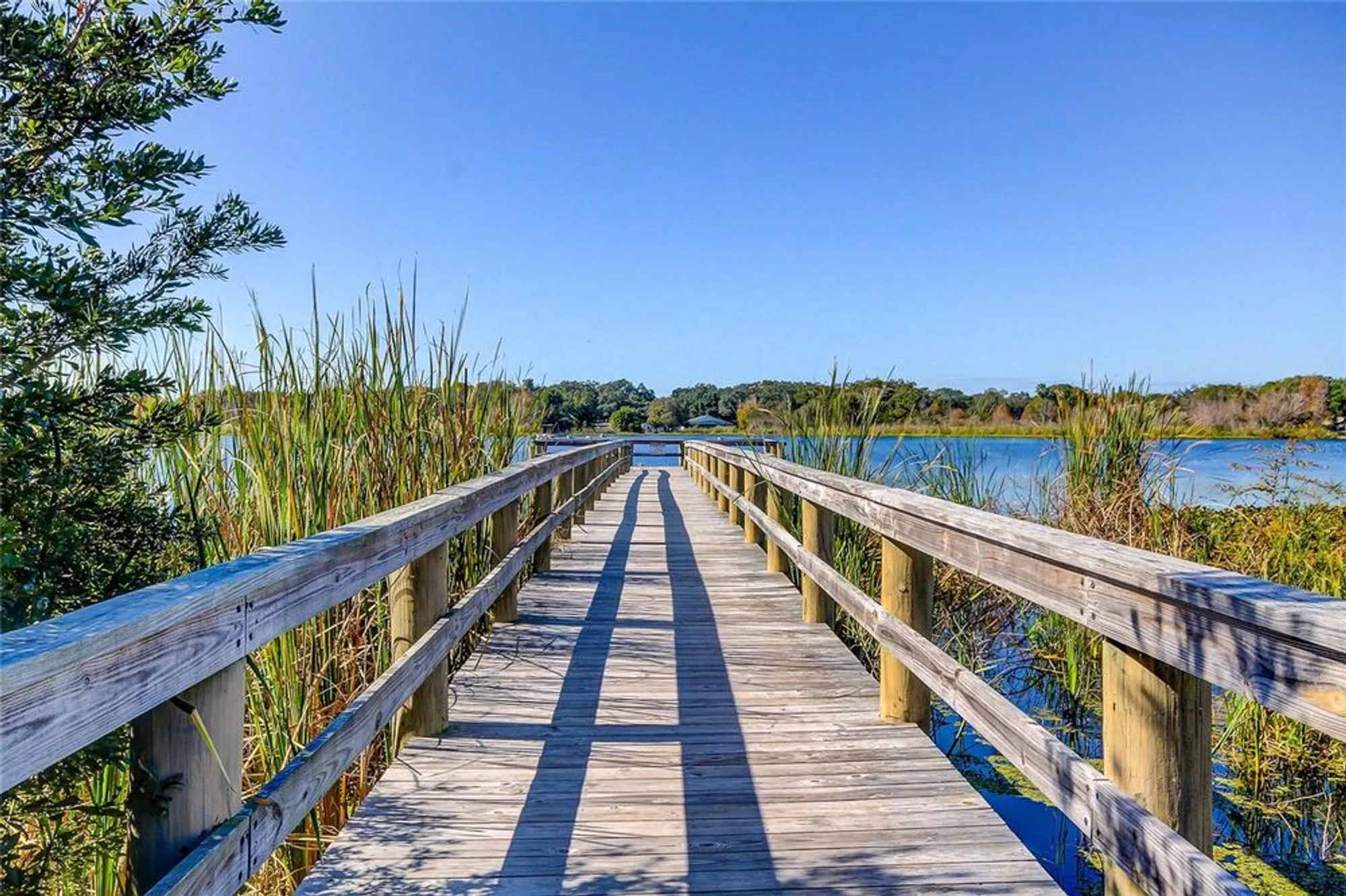 Property Slideshow image 51 of 75 | 2457 ecuadorian way apt 57, Clearwater, FL, 33763