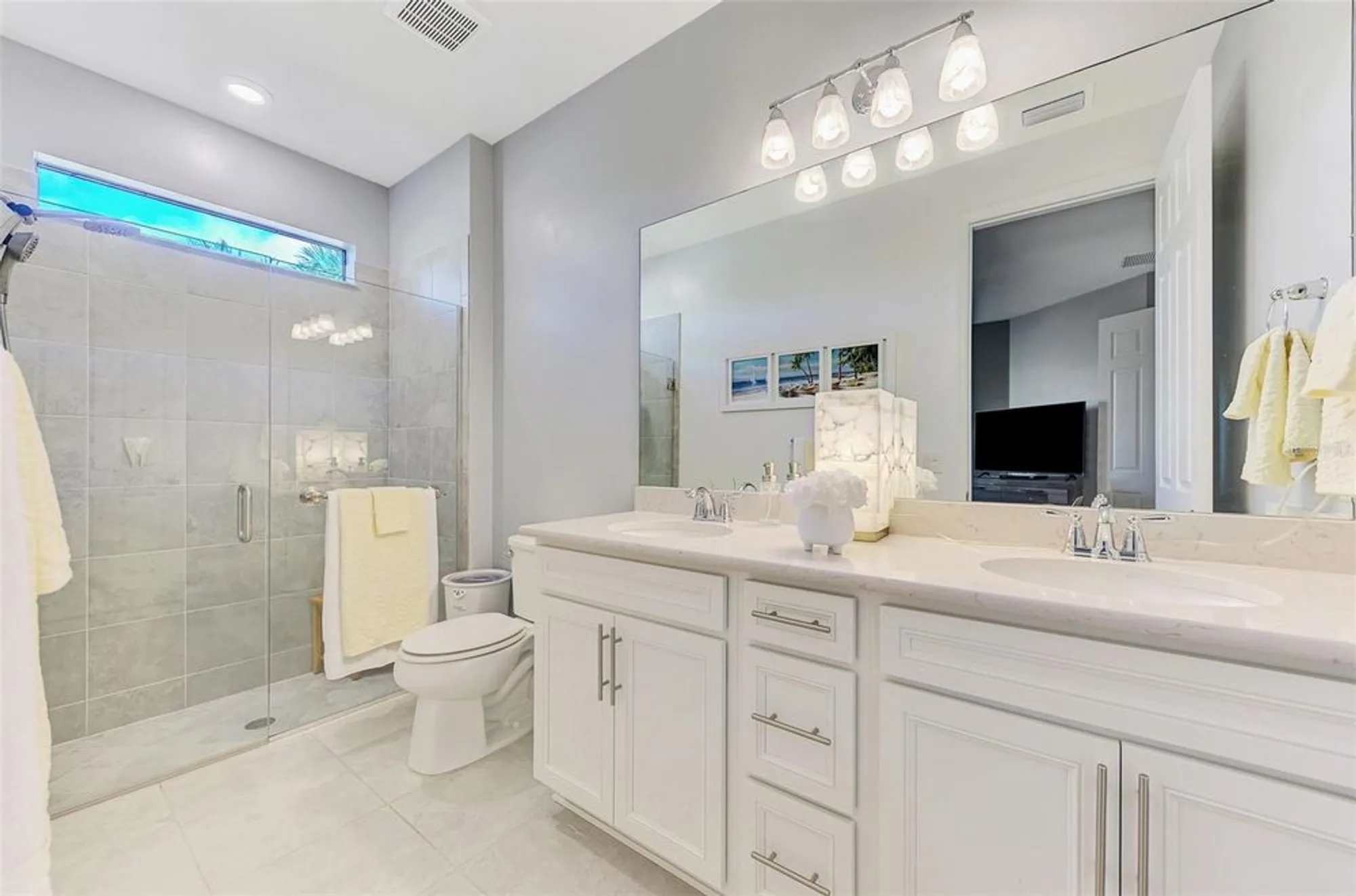 Property Slideshow image 32 of 56 | 18819 lanuvio st, Venice, FL, 34293