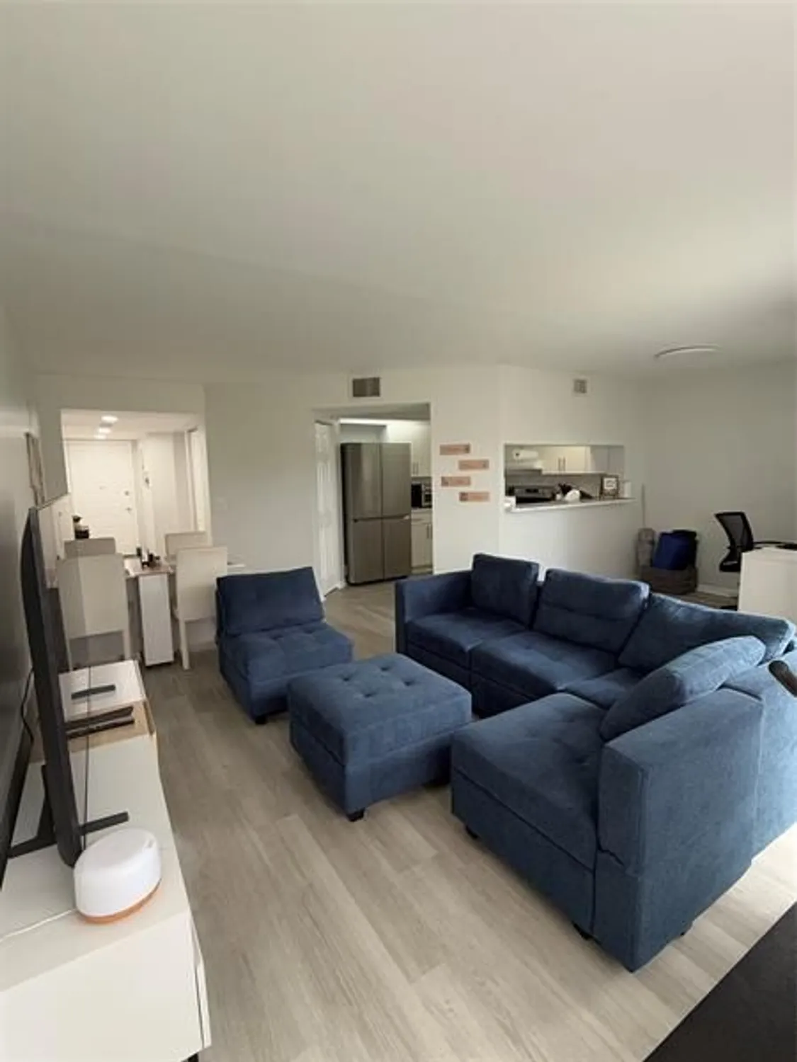 Property Slideshow image 12 of 34 | 12850 sw 4th ct 203i, Pembroke Pines, FL, 33027