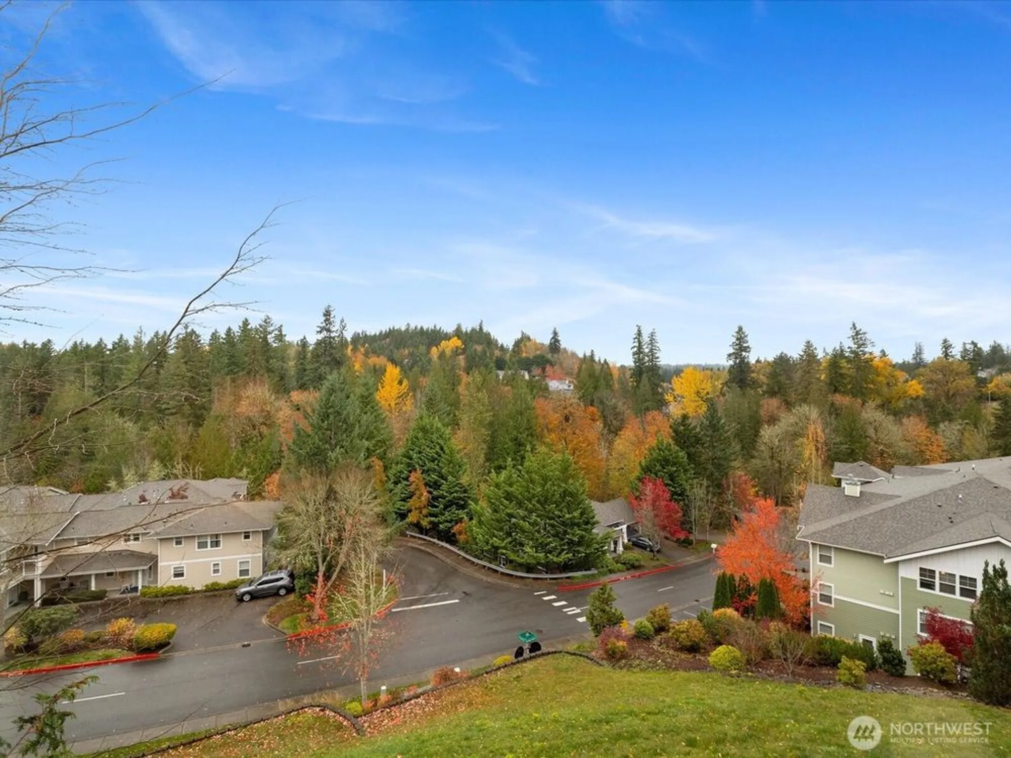 Property Slideshow image 3 of 38 | 4520 226th ter se # 2651, Issaquah, WA, 98029