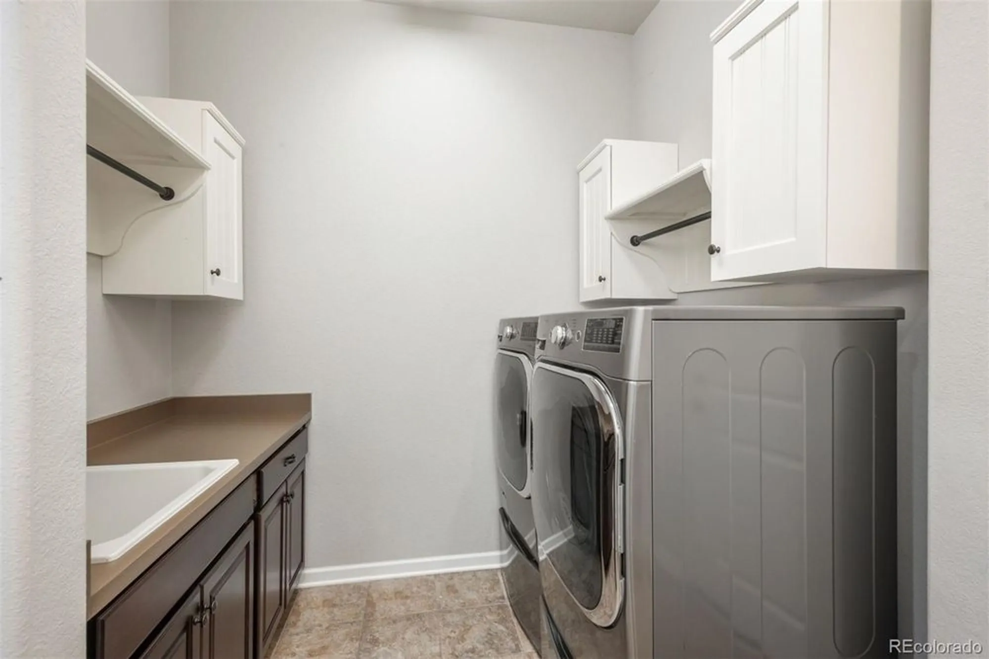 Property Slideshow image 23 of 33 | 23130 e del norte cir, Aurora, CO, 80016