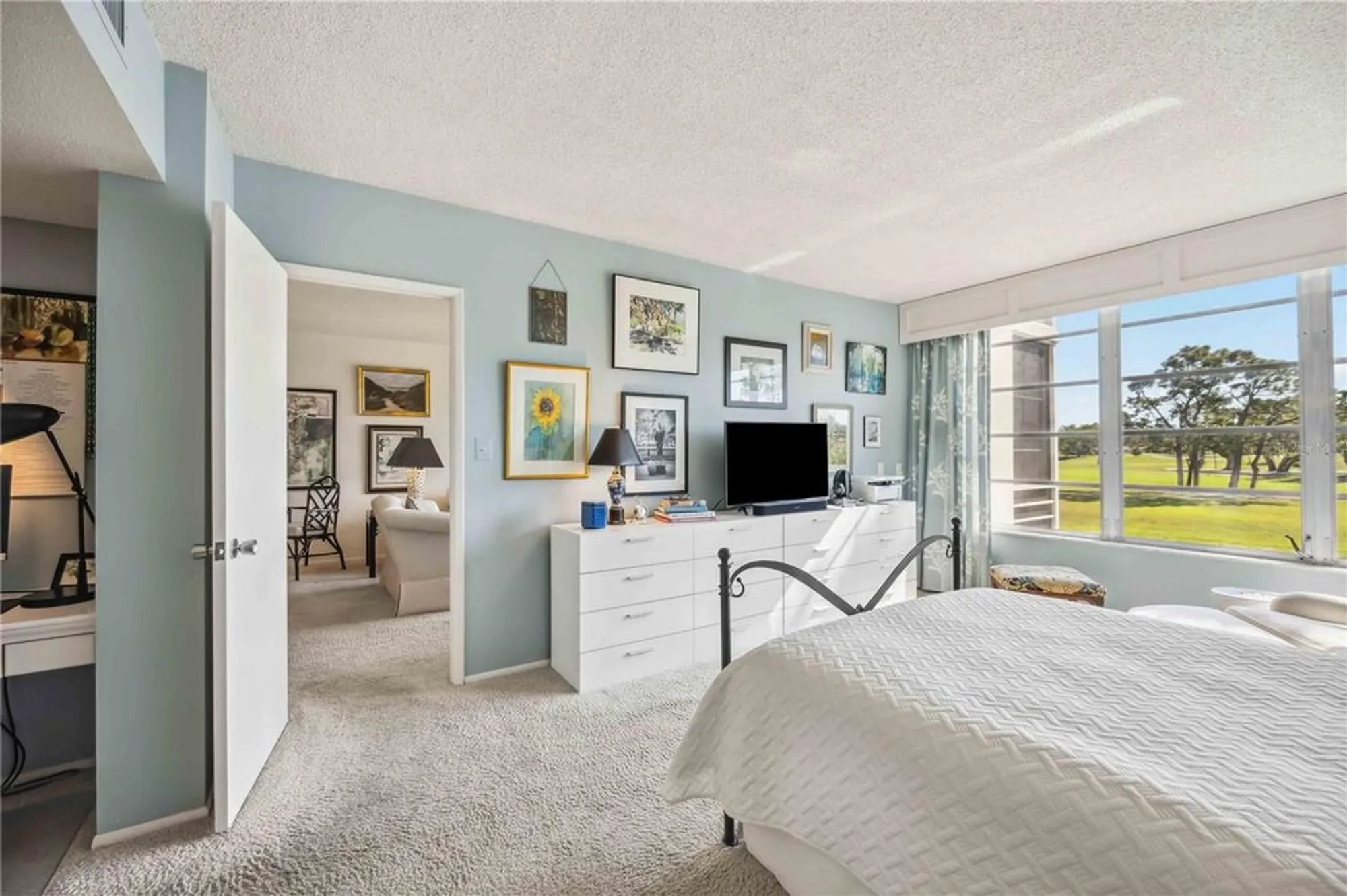 Property Slideshow image 19 of 31 | 7461 w country club dr 207, Sarasota, FL, 34243