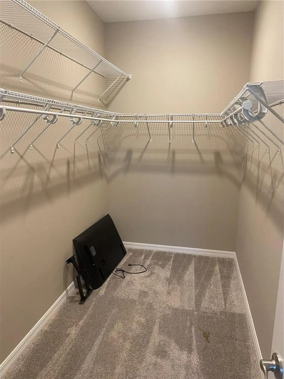 Property Slideshow image 27 of 35 | 9839 sw 99th loop, Ocala, FL, 34481