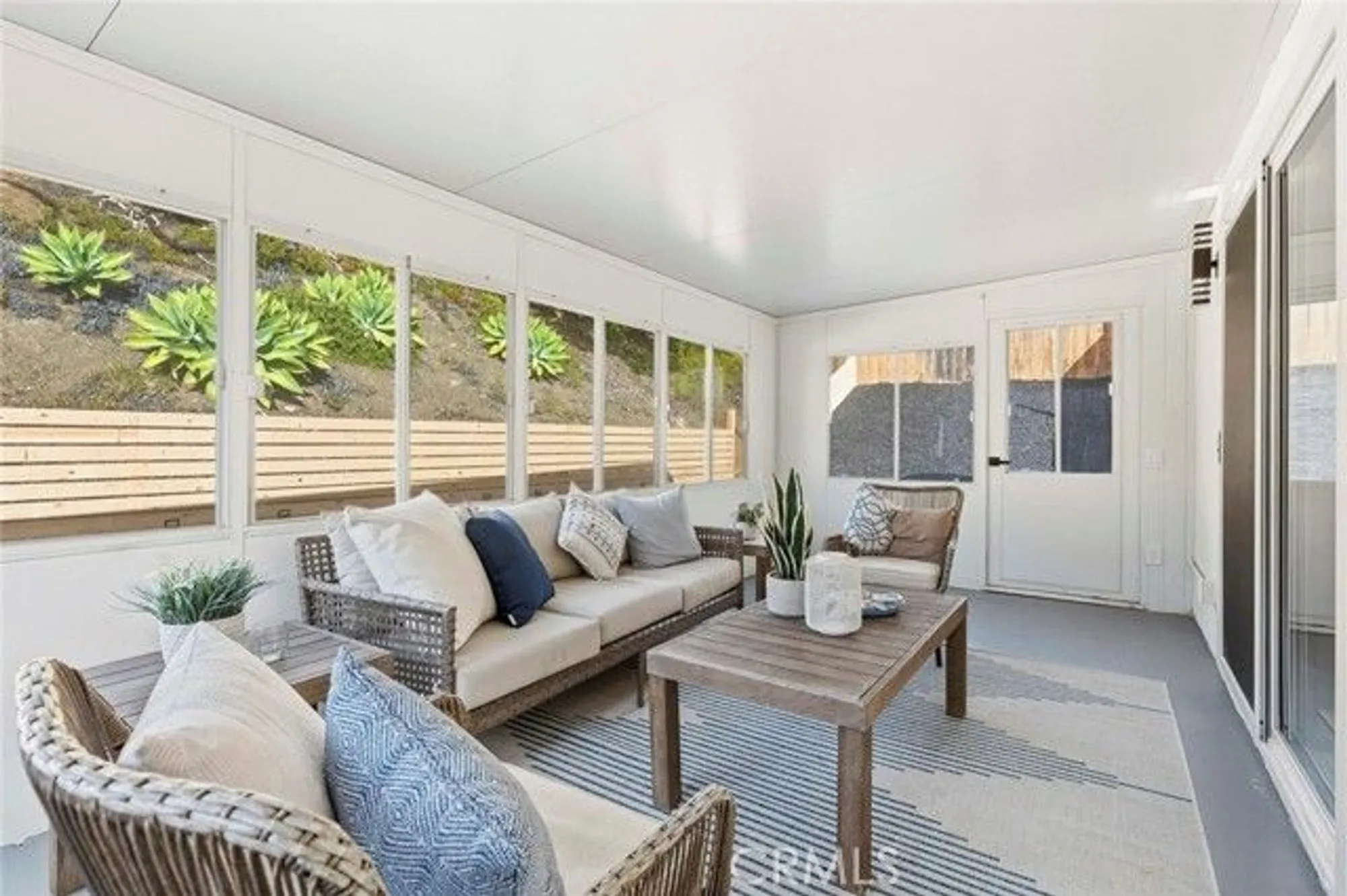 Property Slideshow image 19 of 24 | 3648 mira pacific dr, Oceanside, CA, 92056