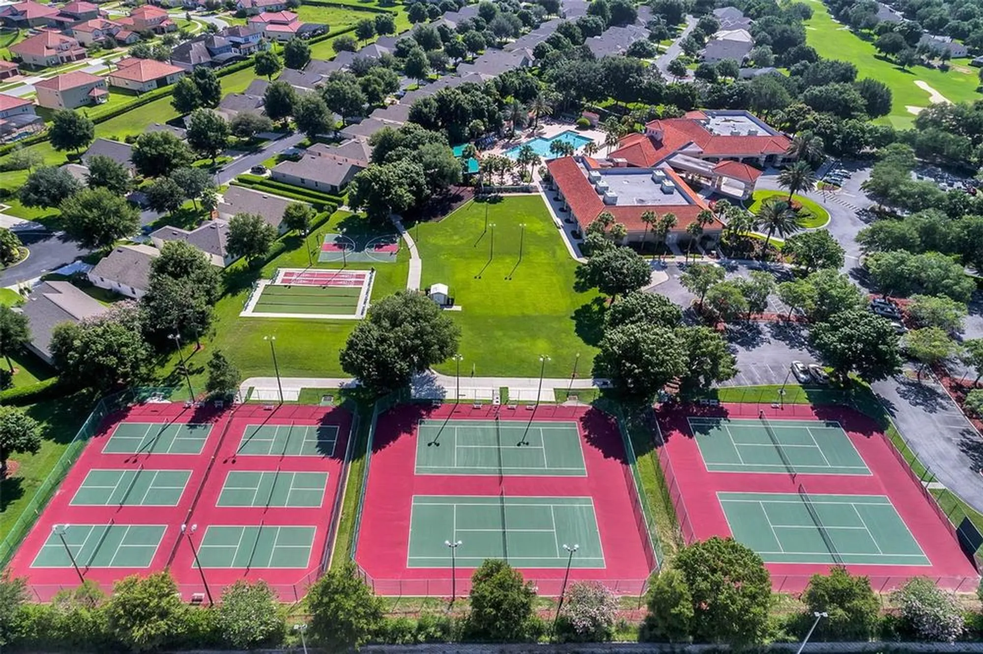 Property Slideshow image 89 of 95 | 2289 twickingham ct, Clermont, FL, 34711