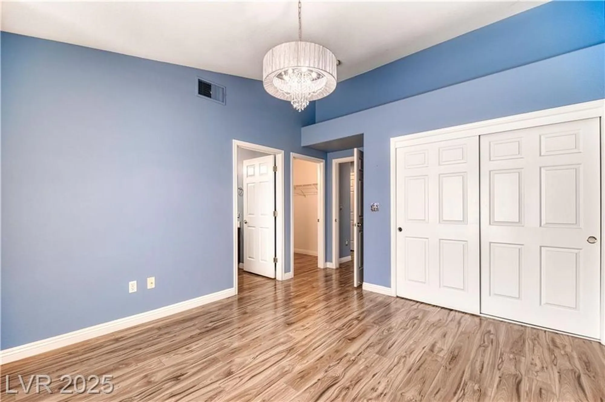 Property Slideshow image 25 of 43 | 11017 clear meadows dr, Las Vegas, NV, 89134