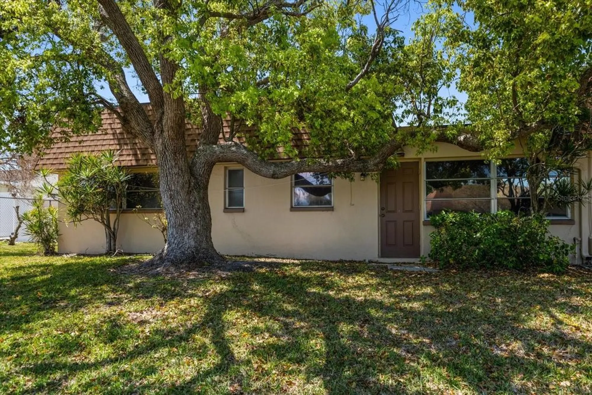 Property Slideshow image 21 of 29 | 8445 calais, Pinellas Park, FL, 33781