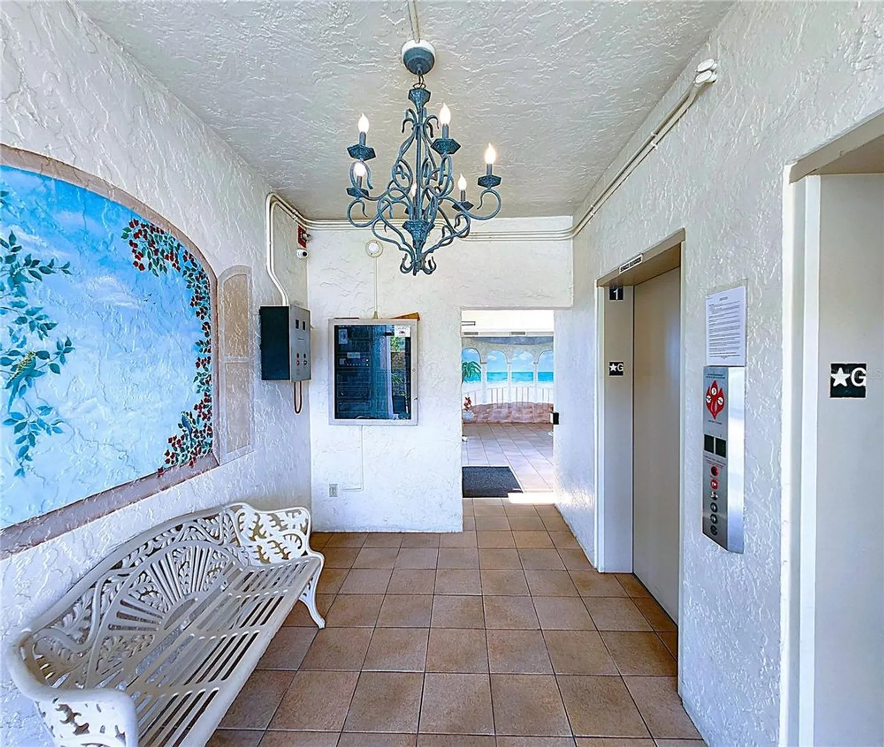 Property Slideshow image 5 of 59 | 6060 shore blvd 903, Gulfport, FL, 33707