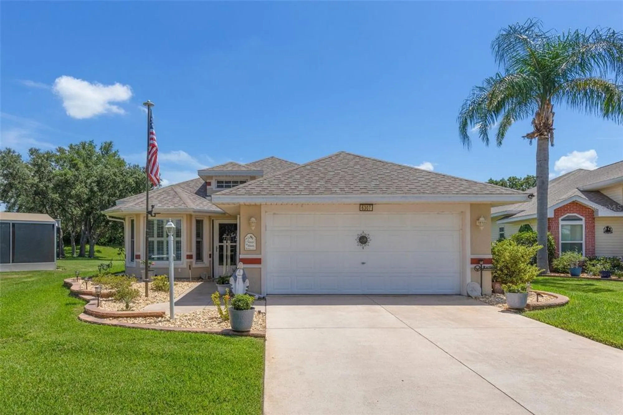 Property Slideshow image 2 of 63 | 6307 berkshire pass, Leesburg, FL, 34748