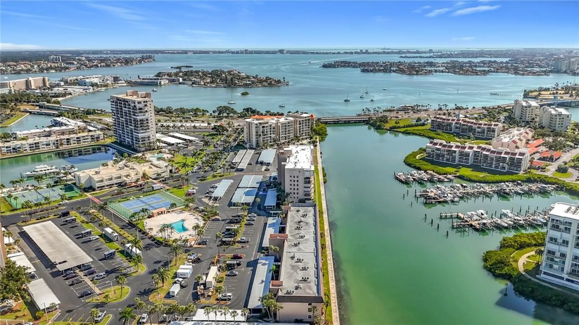 Property Slideshow image 43 of 65 | 7930 sun island dr 111, South Pasadena, FL, 33707