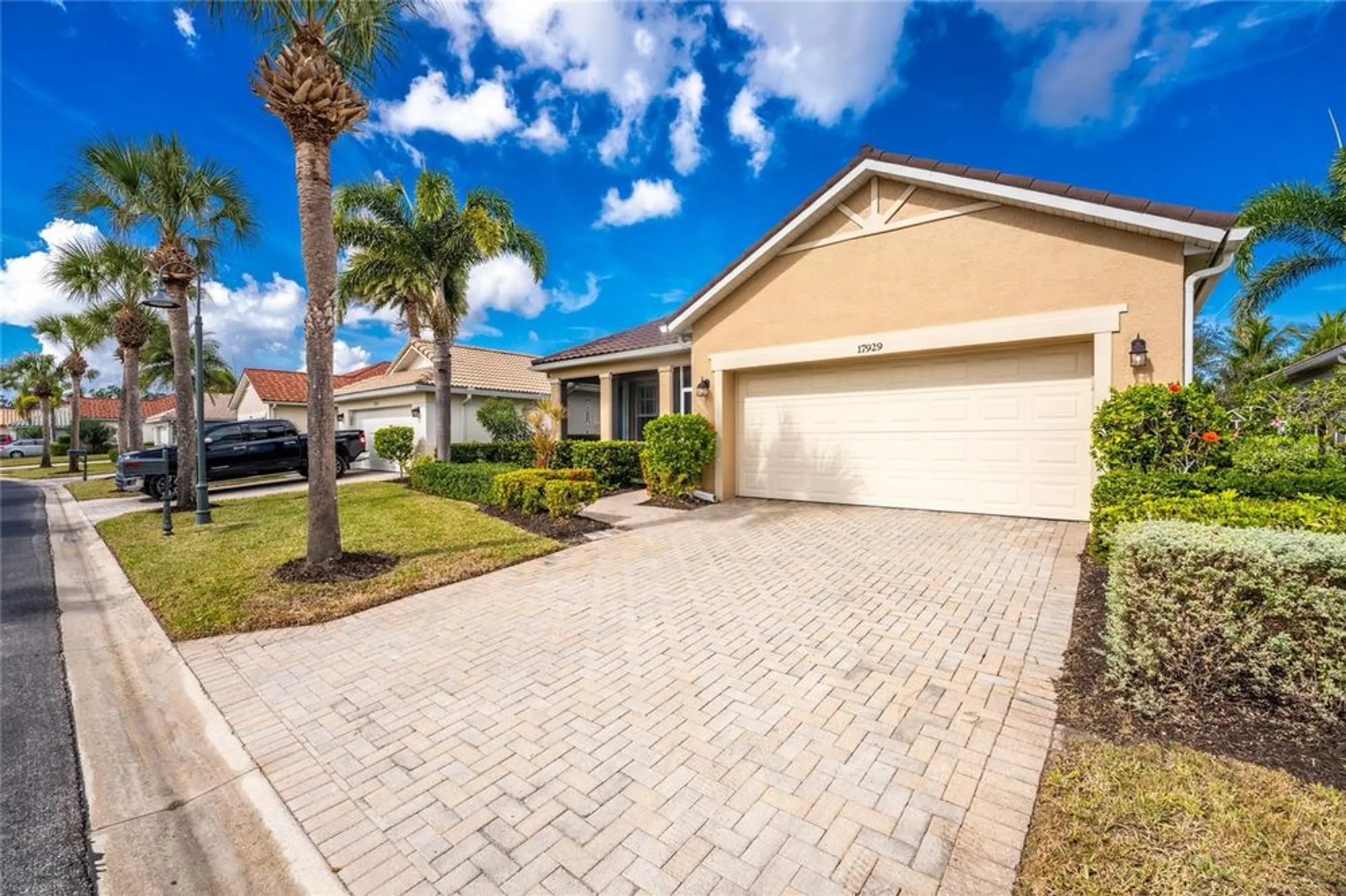 Property Slideshow image 47 of 59 | 17929 courtside landings cir, Punta Gorda, FL, 33955