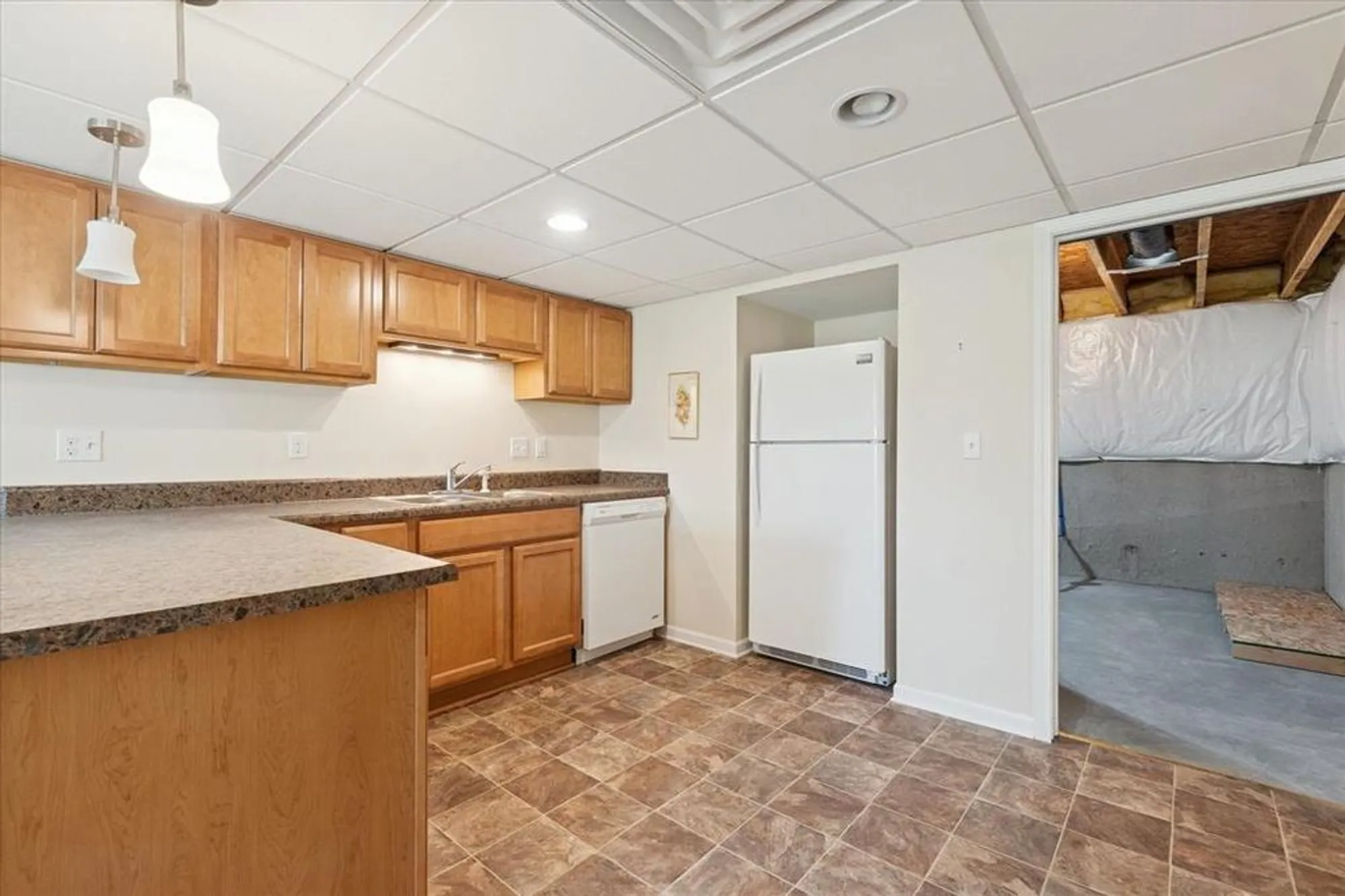 Property Slideshow image 36 of 67 | 9525 pine valley dr, Grand Blanc, MI, 48439