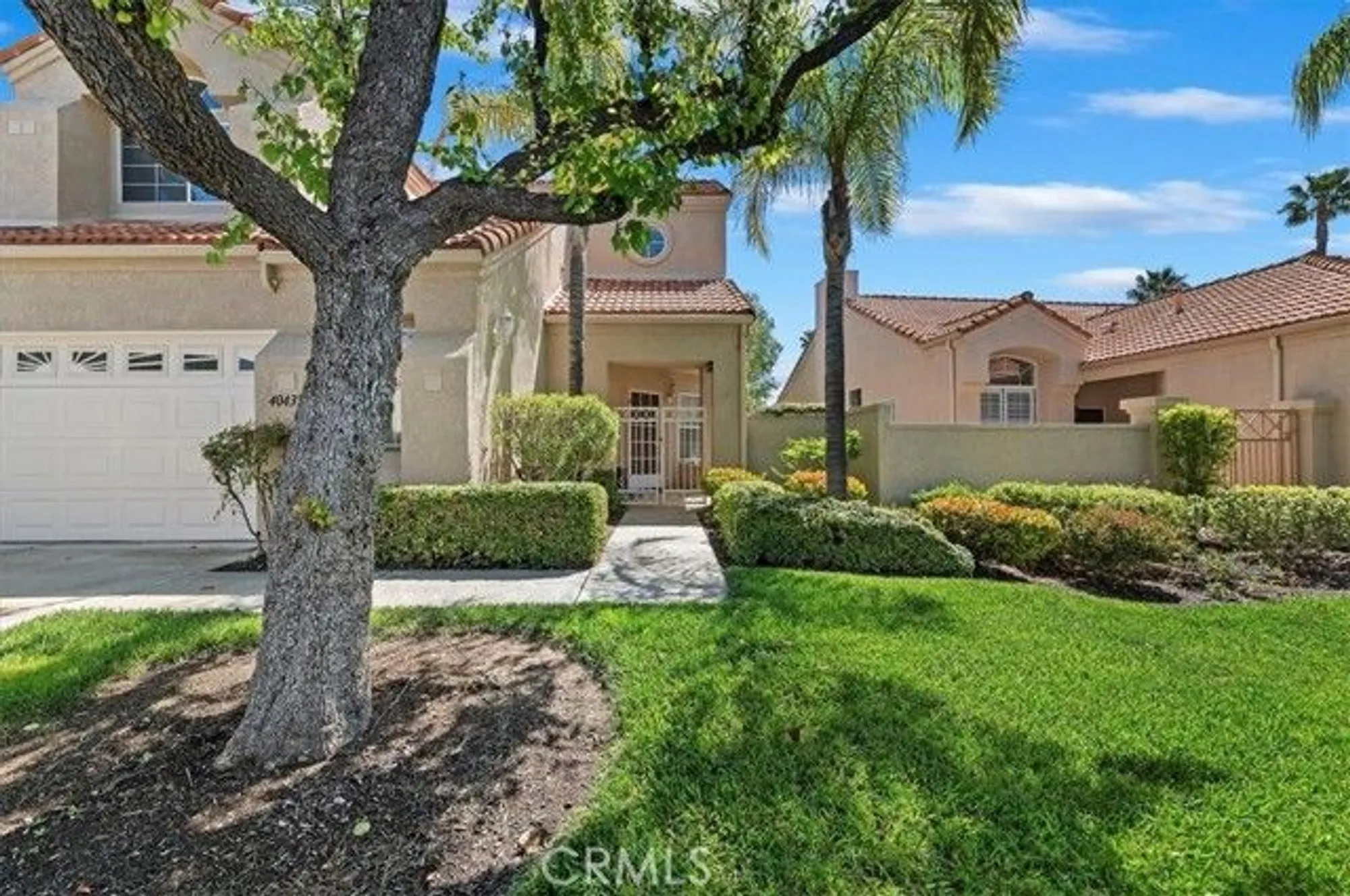 Property Slideshow image 5 of 52 | 40432 via siena, Murrieta, CA, 92562