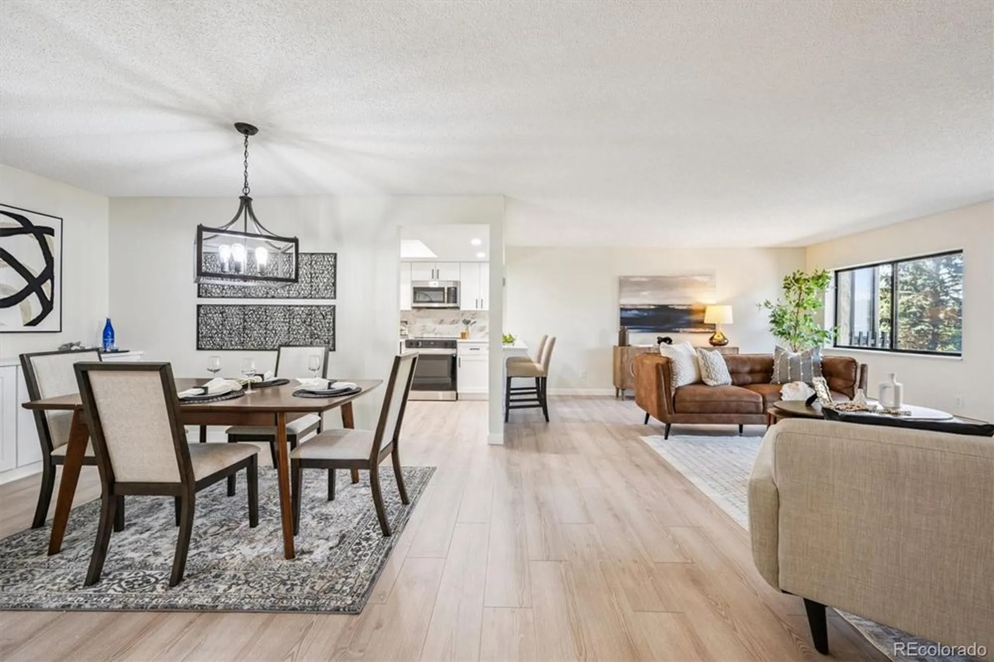 Property Slideshow image 8 of 30 | 14050 e linvale pl apt 312, Aurora, CO, 80014