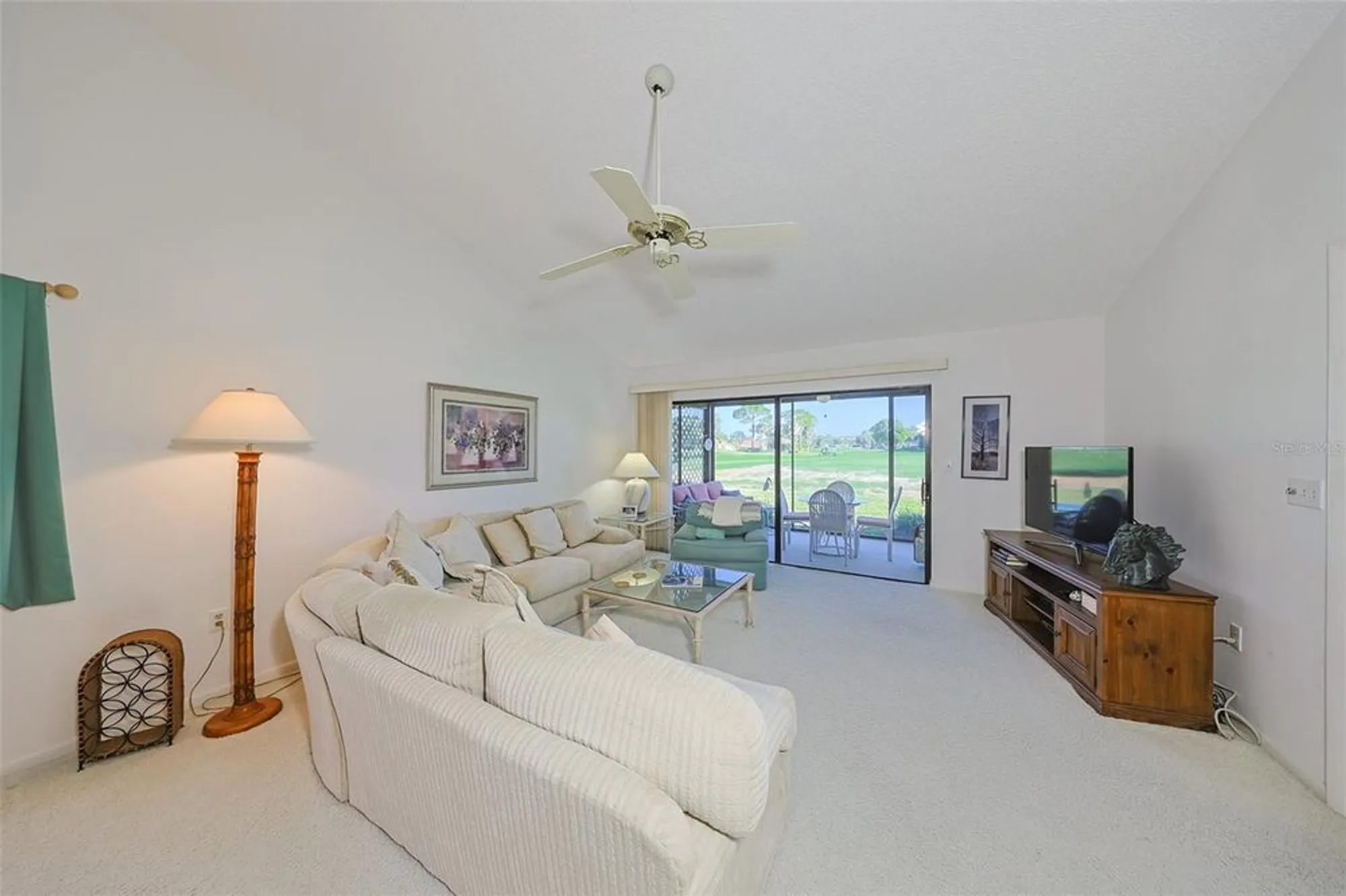 Property Slideshow image 14 of 56 | 5941 clubside dr # 5941, Sarasota, FL, 34243
