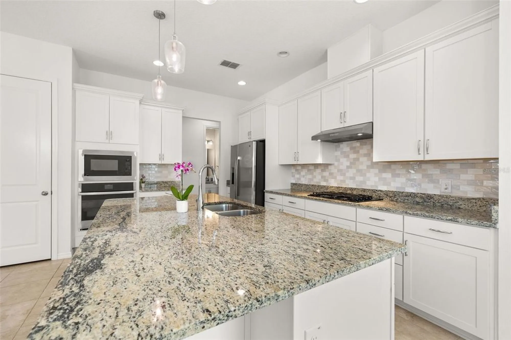 Property Slideshow image 9 of 41 | 1855 flora pass pl, Kissimmee, FL, 34747