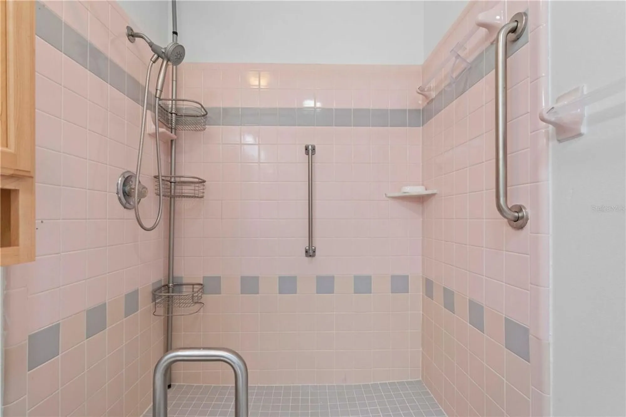 Property Slideshow image 34 of 55 | 2329 lancaster dr, Sun City Center, FL, 33573