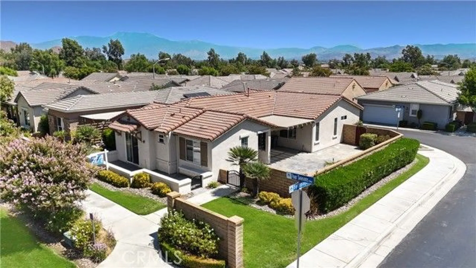 Property Slideshow image 2 of 10 | 248 four seasons blvd, Hemet, CA, 92545