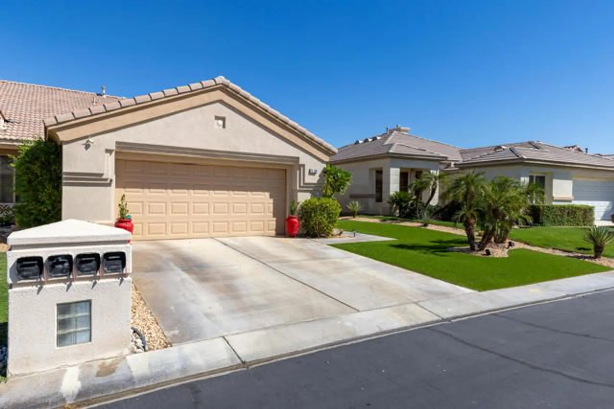 Property Slideshow image 5 of 65 | 43986 medinah dr, Indio, CA, 92201
