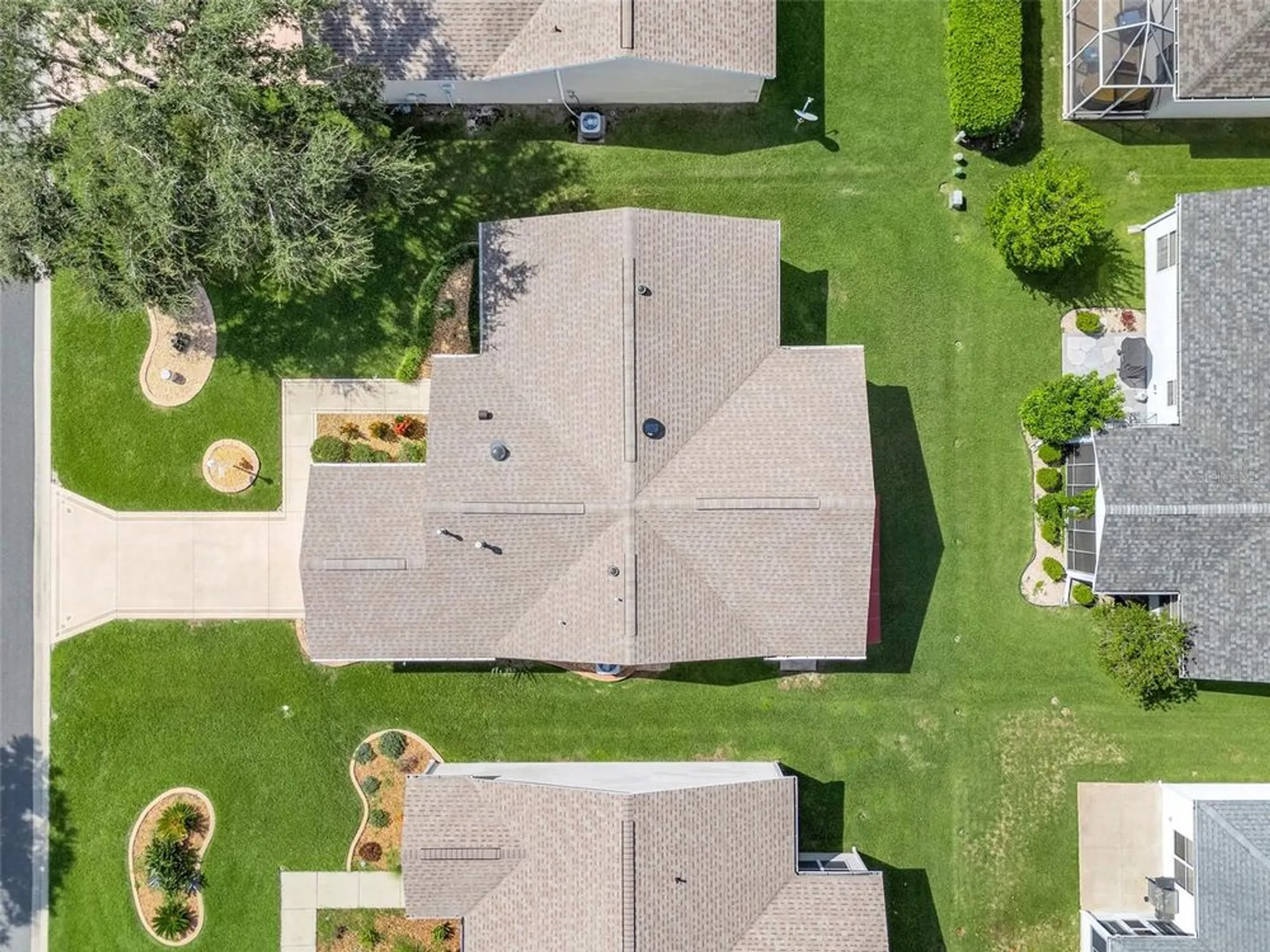 Property Slideshow image 7 of 40 | 870 henderson ln, The Villages, FL, 32162