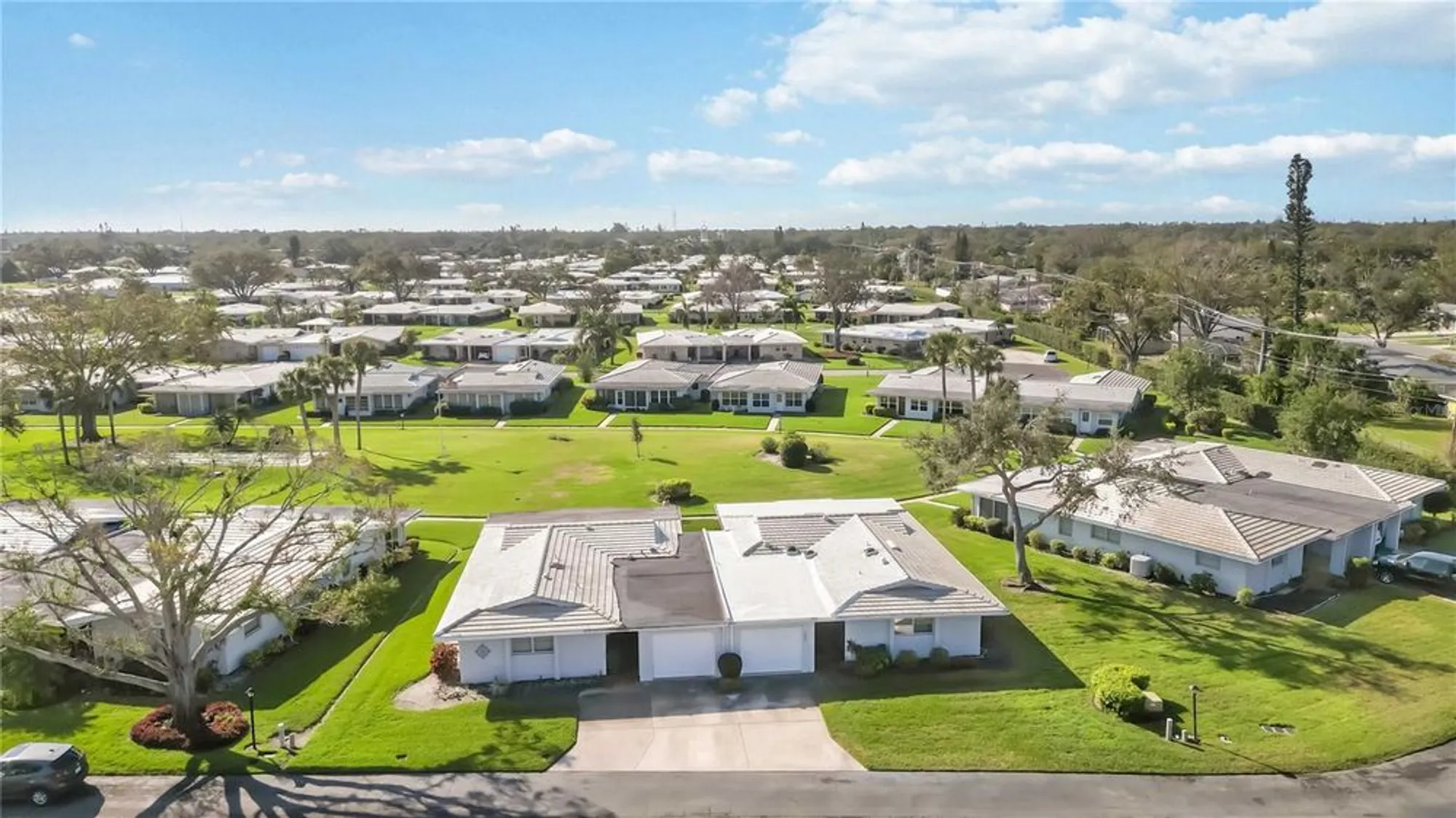 Property Slideshow image 60 of 66 | 3220 southfield ln 810, Sarasota, FL, 34239