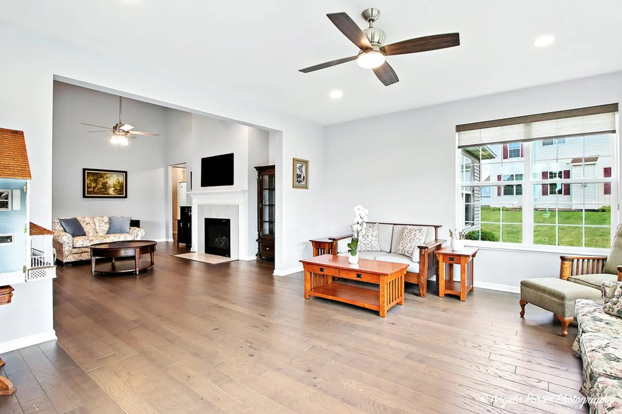 Property Slideshow image 15 of 36 | 1855 alta dr, Volo, IL, 60020