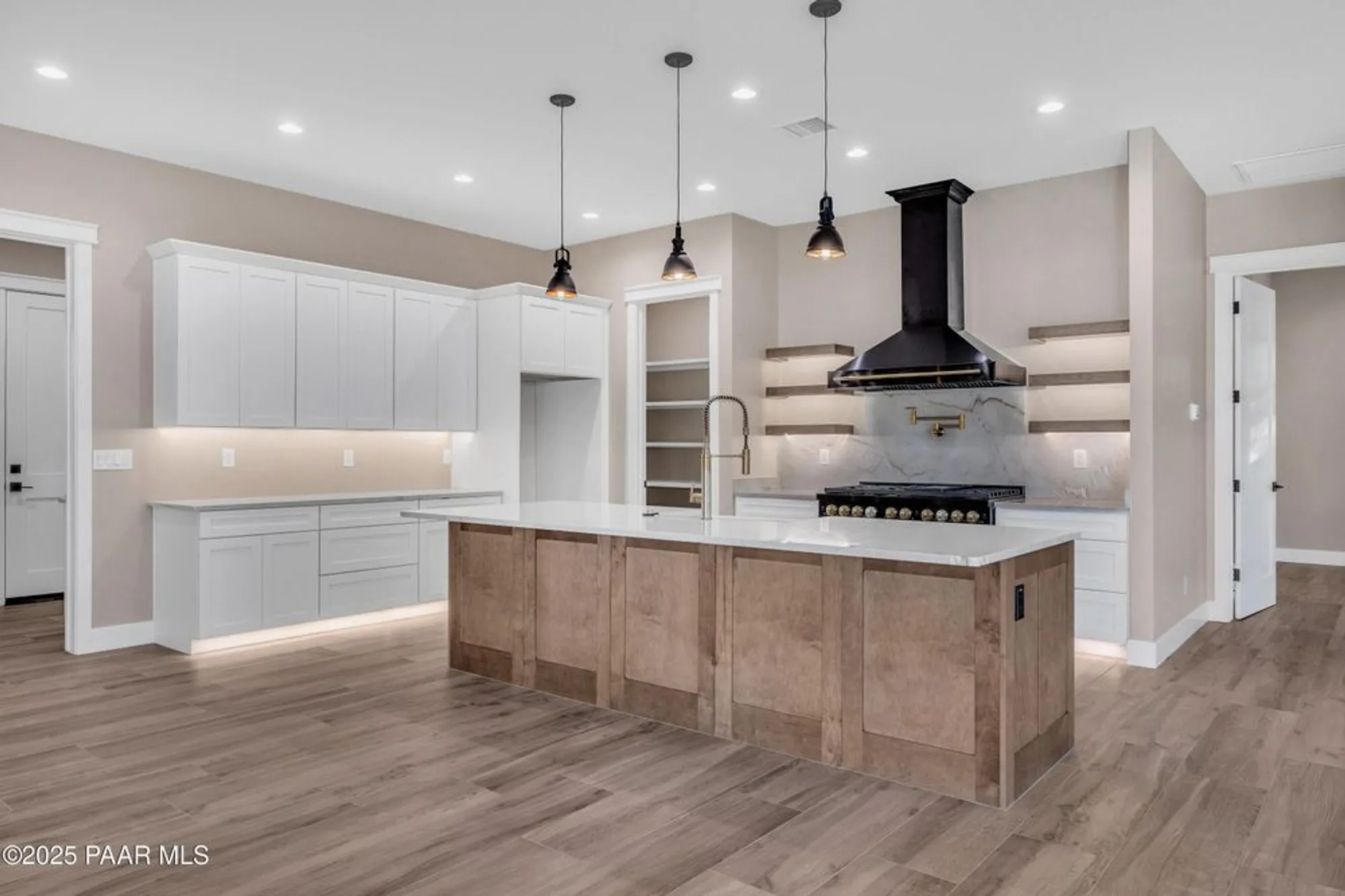 Property Slideshow image 18 of 60 | 4701 sharp shooter way, Prescott, AZ, 86301