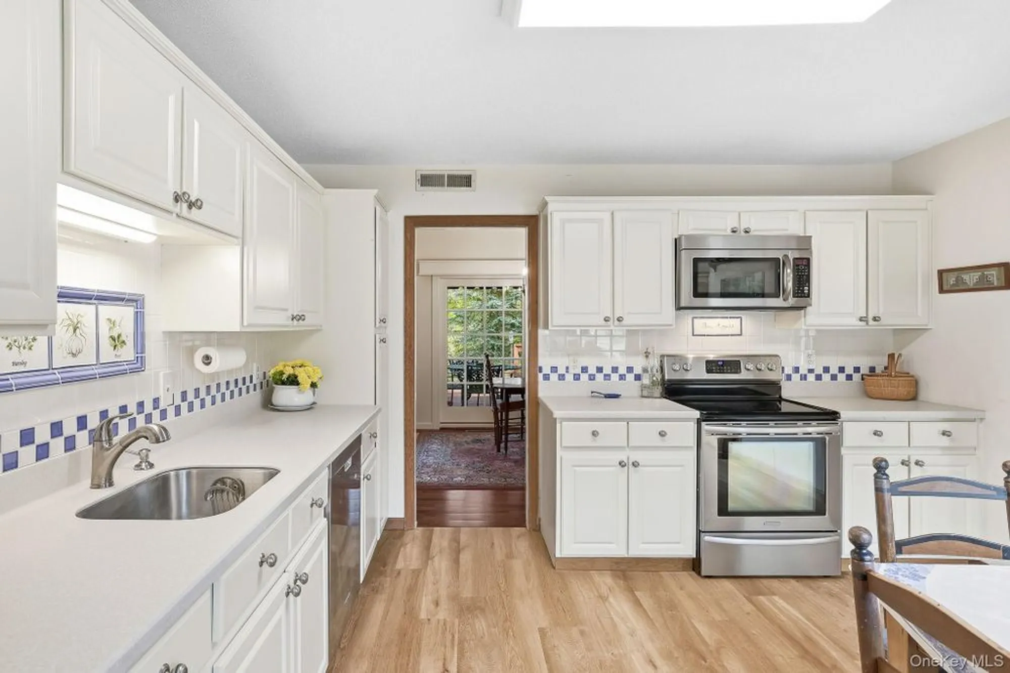 Property Slideshow image 12 of 48 | 370 heritage hls b, Somers, NY, 10589