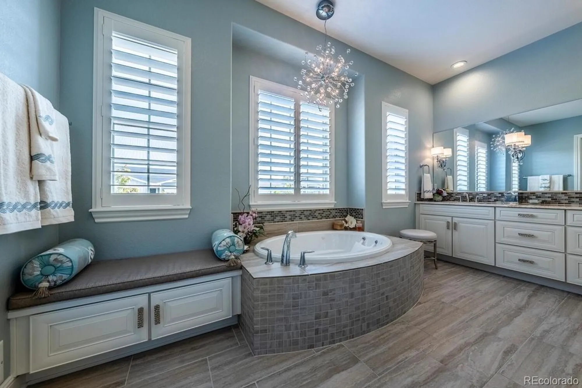 Property Slideshow image 33 of 50 | 8473 s quemoy st, Aurora, CO, 80016