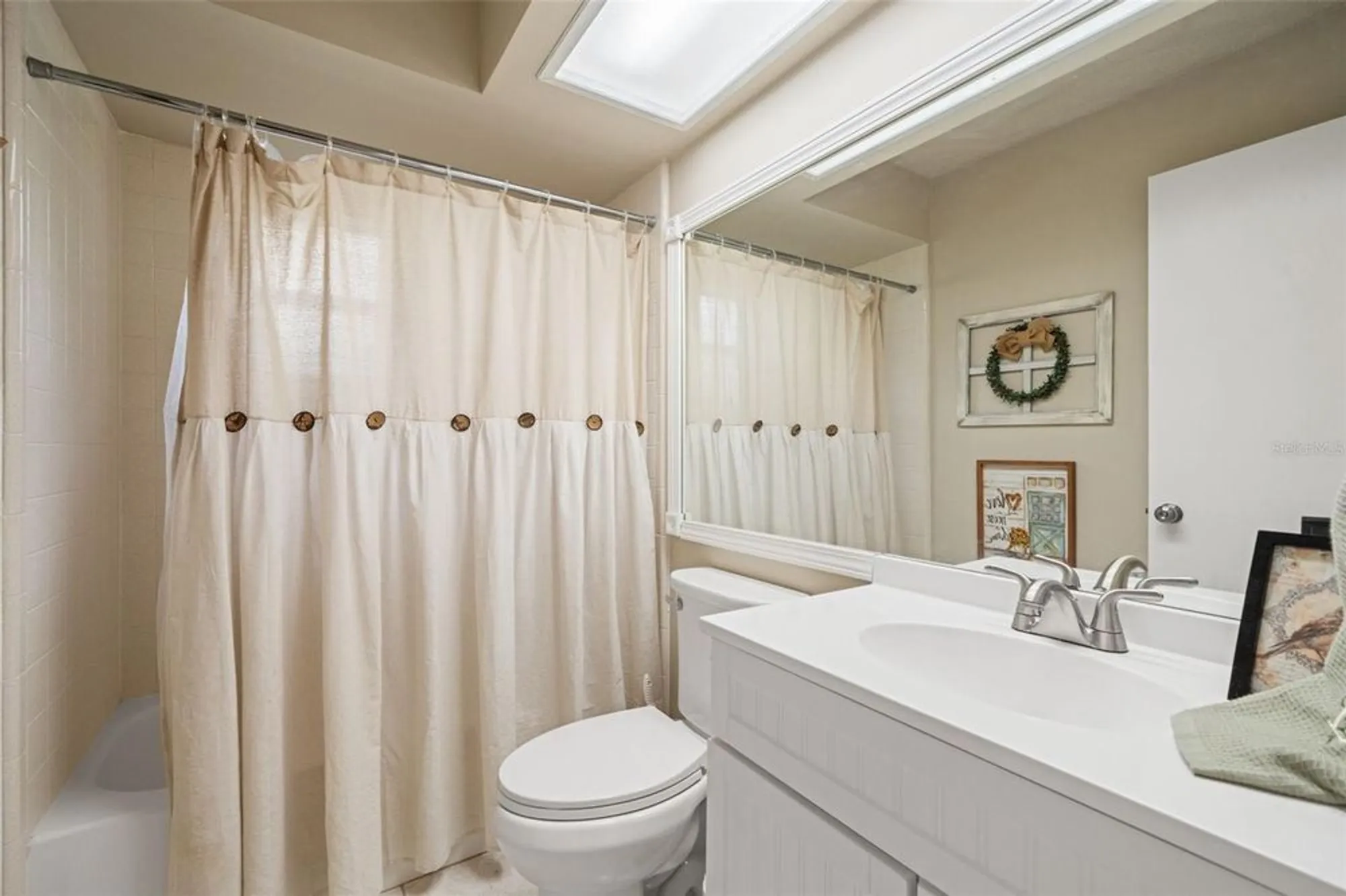 Property Slideshow image 13 of 47 | 2341 masters ct, Spring Hill, FL, 34606