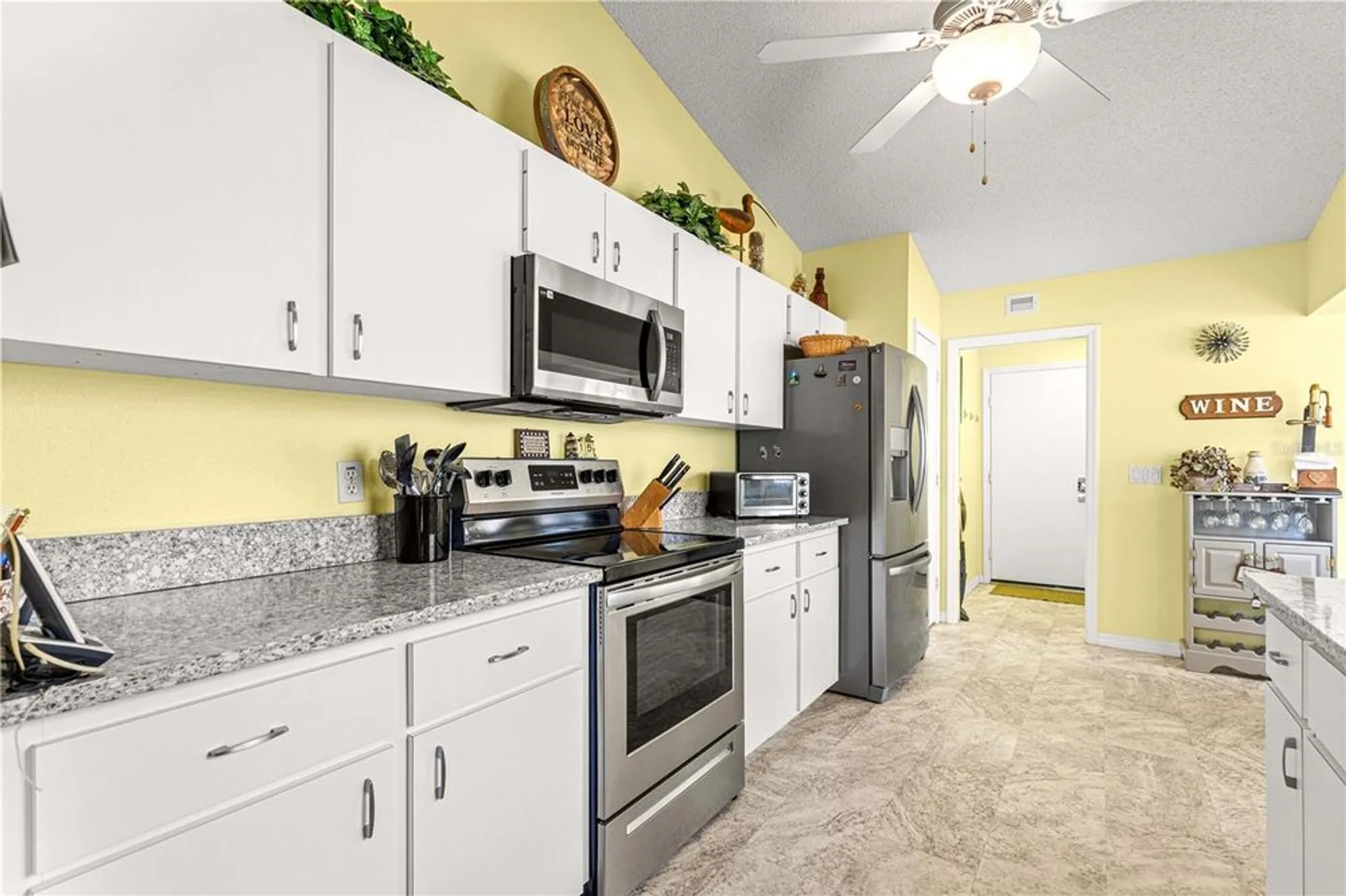 Property Slideshow image 33 of 46 | 9266 sw 91st cir, Ocala, FL, 34481