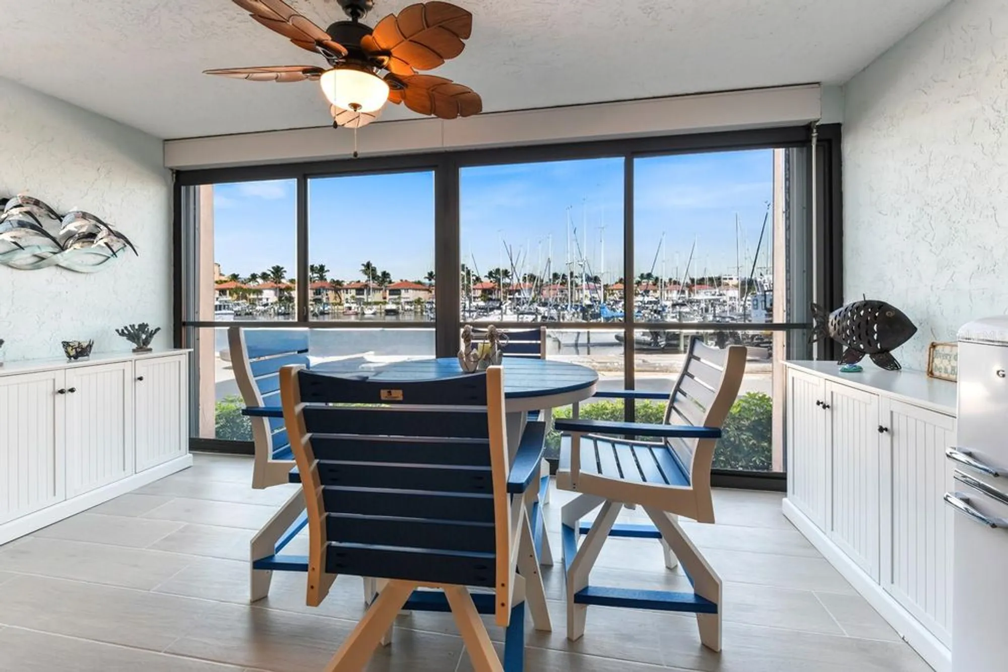 Property Slideshow image 13 of 31 | 3160 matecumbe key rd apt 212, Punta Gorda, FL, 33955