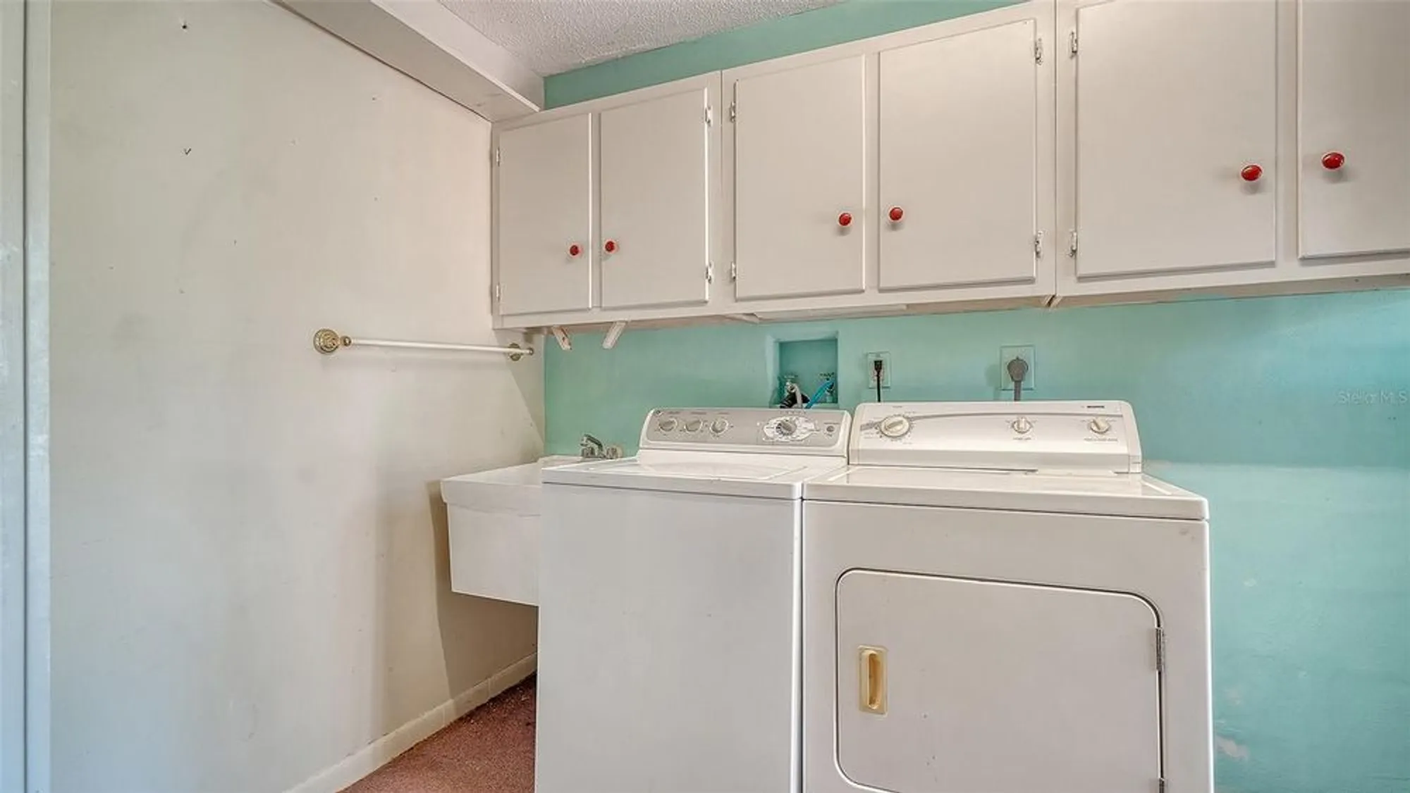 Property Slideshow image 26 of 48 | 5027 kestral park # 64, Sarasota, FL, 34231