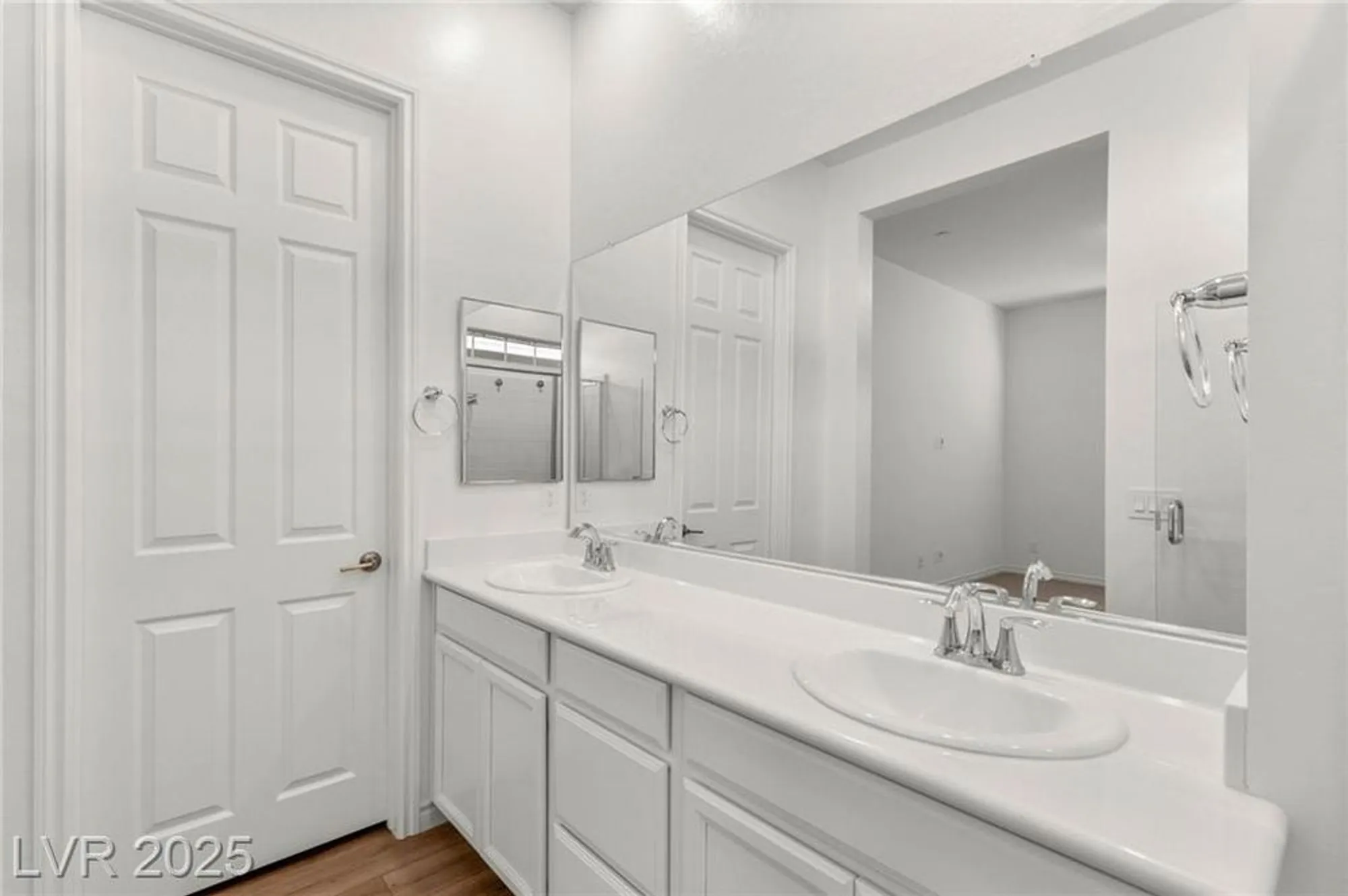 Property Slideshow image 31 of 51 | 209 bellini peak ave, Henderson, NV, 89011