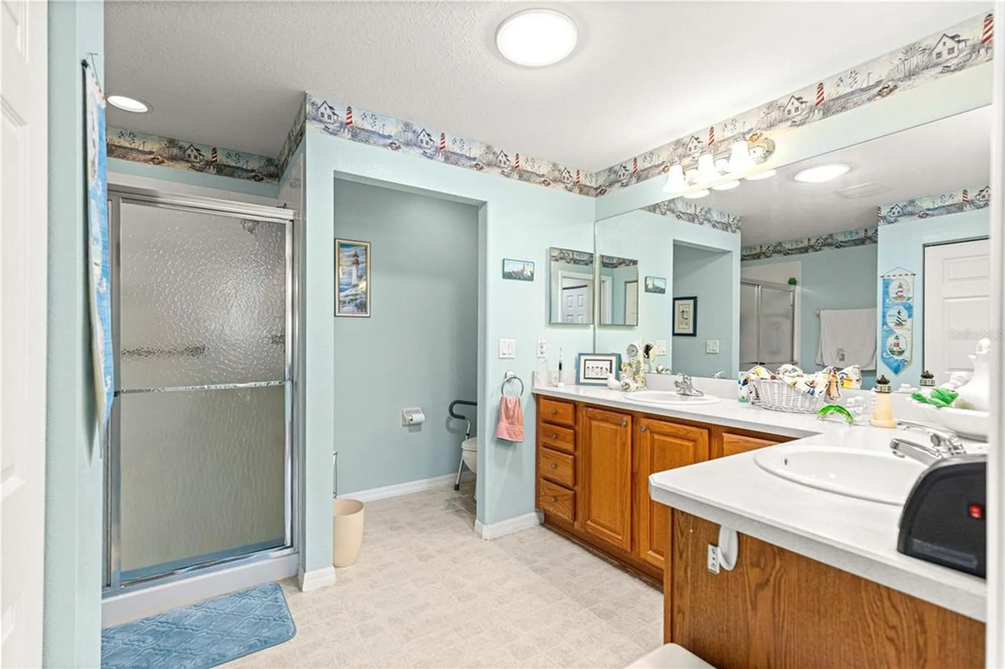 Property Slideshow image 15 of 41 | 7975 sw 83rd pl, Ocala, FL, 34476
