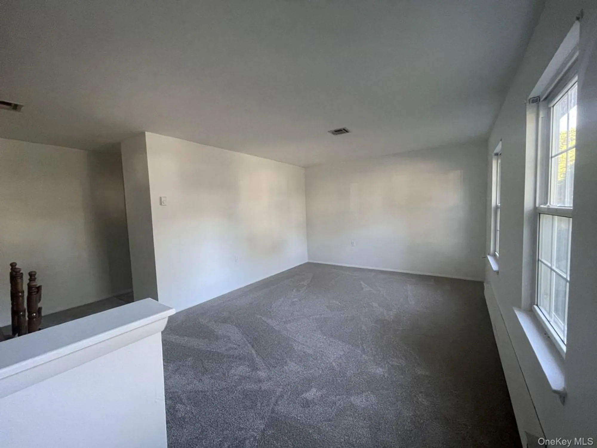 Property Slideshow image 8 of 18 | 323 brownfield dr, Ridge, NY, 11961