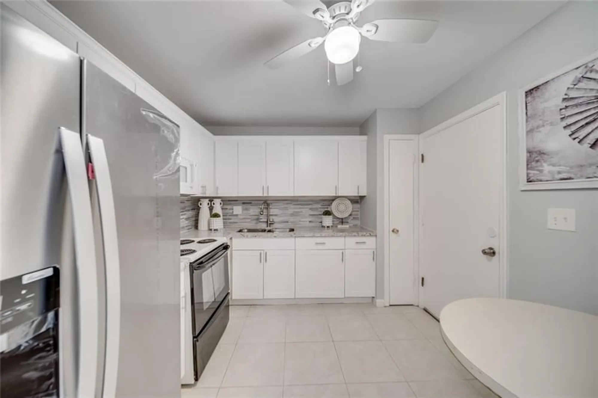 Property Slideshow image 4 of 43 | 2271 nw 47th ter 107, Lauderhill, FL, 33313