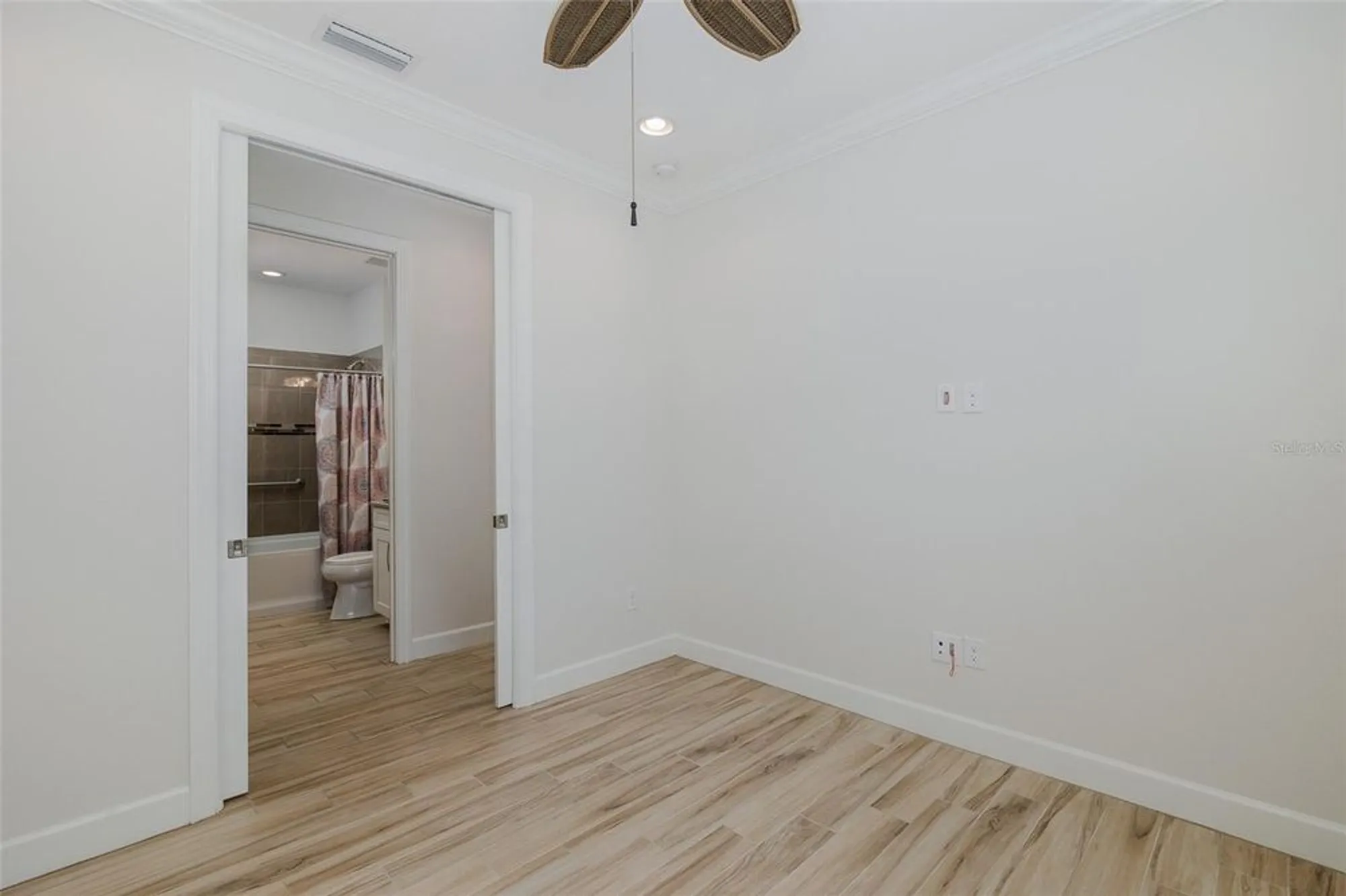 Property Slideshow image 37 of 100 | 11599 callisia dr, Odessa, FL, 33556