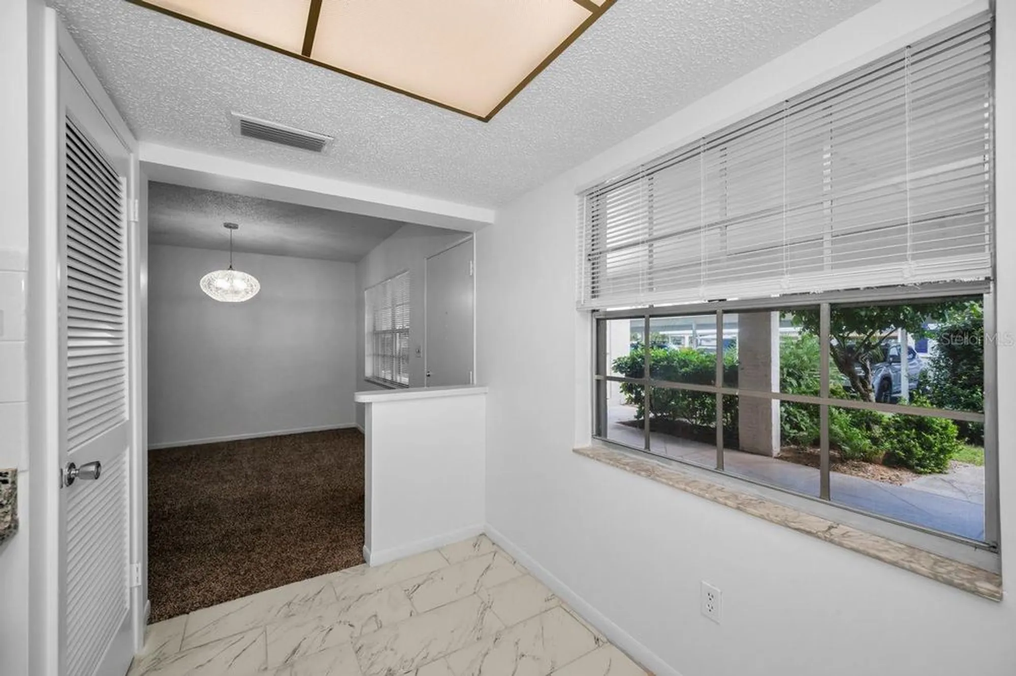 Property Slideshow image 9 of 46 | 860 virginia st 105, Dunedin, FL, 34698