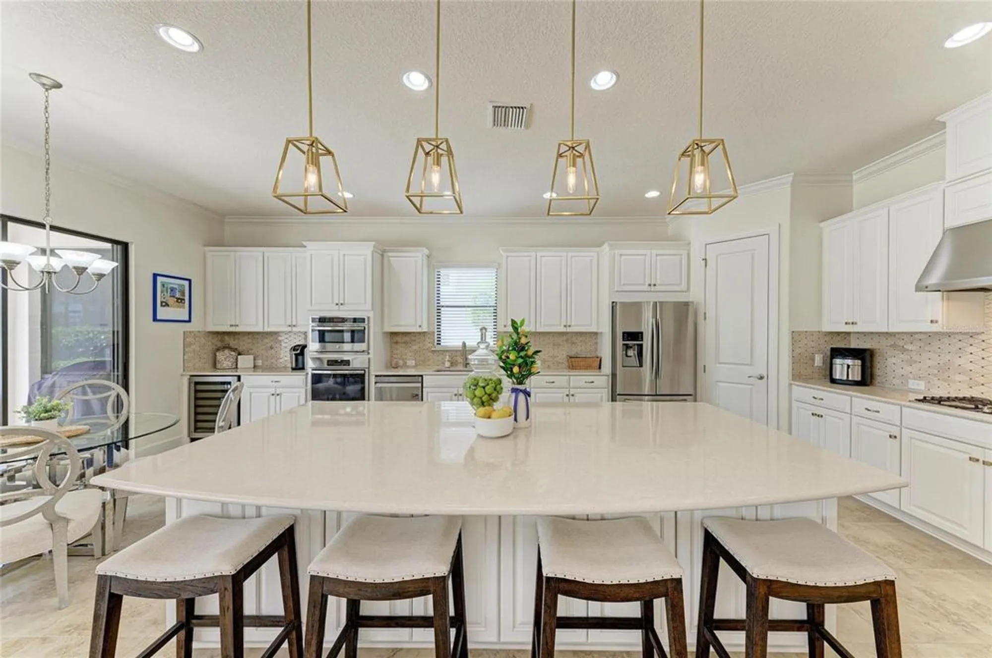 Property Slideshow image 21 of 94 | 4632 benito ct, Lakewood Ranch, FL, 34211