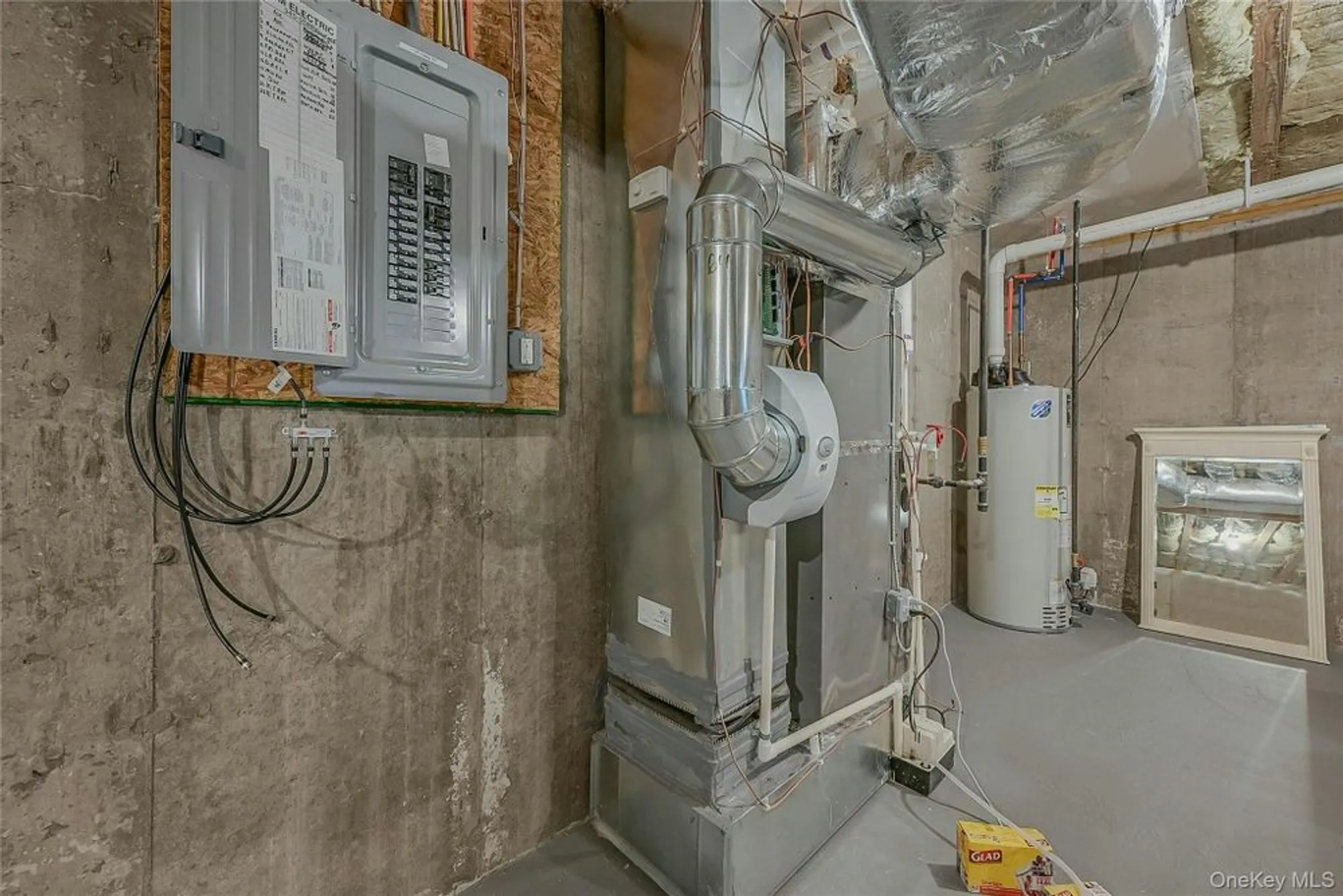 Property Slideshow image 32 of 49 | 134 halley dr, Center Moriches, NY, 11934