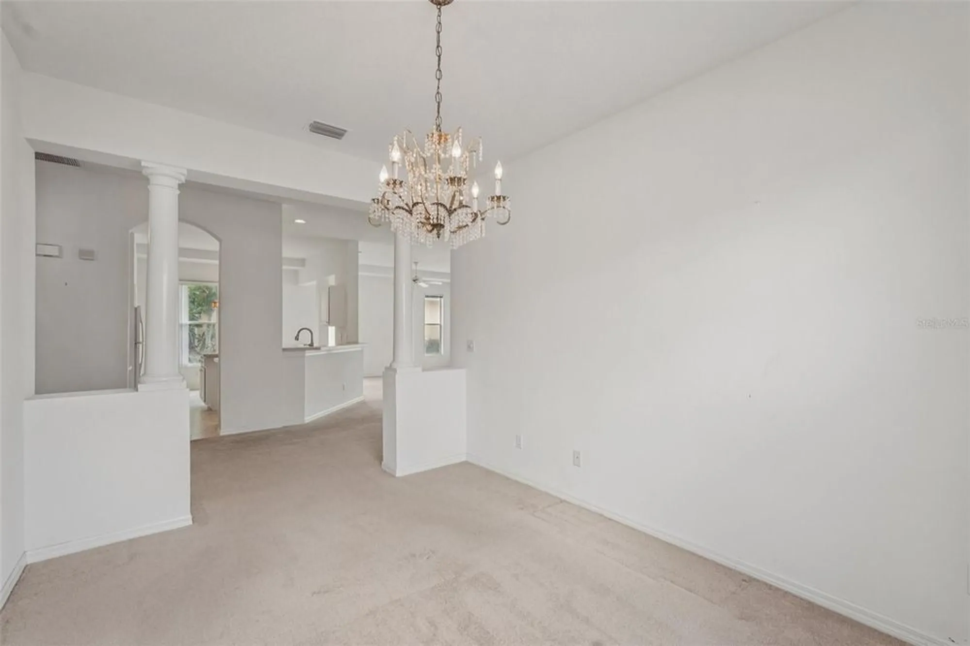 Property Slideshow image 9 of 61 | 2114 worthington greens dr, Sun City Center, FL, 33573