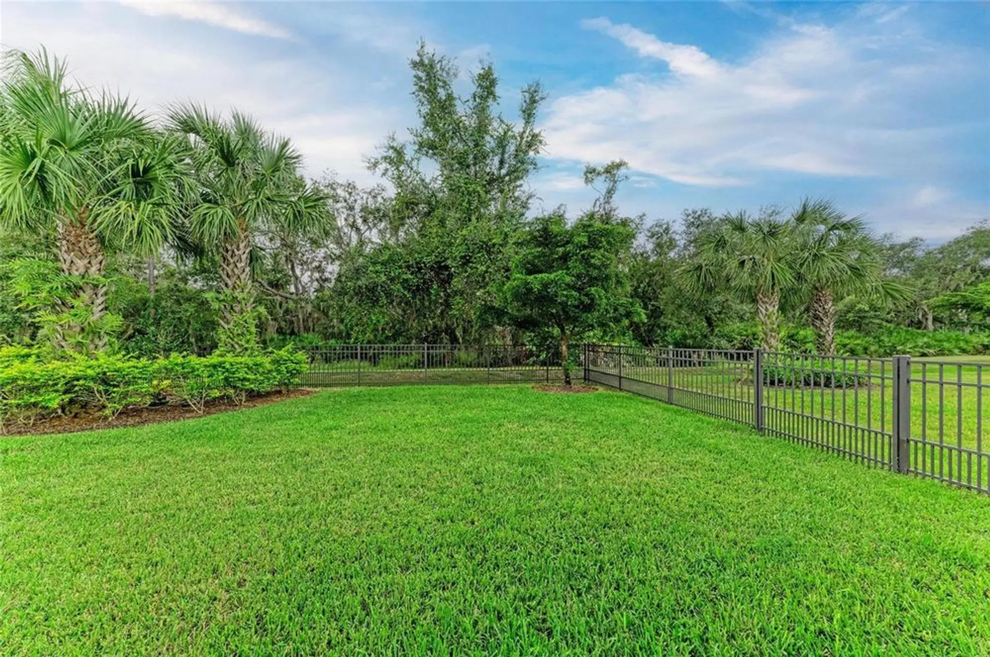 Property Slideshow image 46 of 65 | 7572 viola loop, Bradenton, FL, 34202