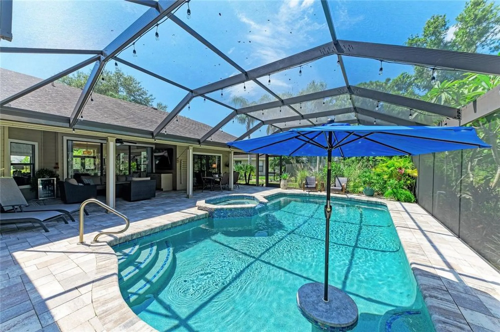 Property Slideshow image 58 of 69 | 8416 palm lakes ct, Sarasota, FL, 34243