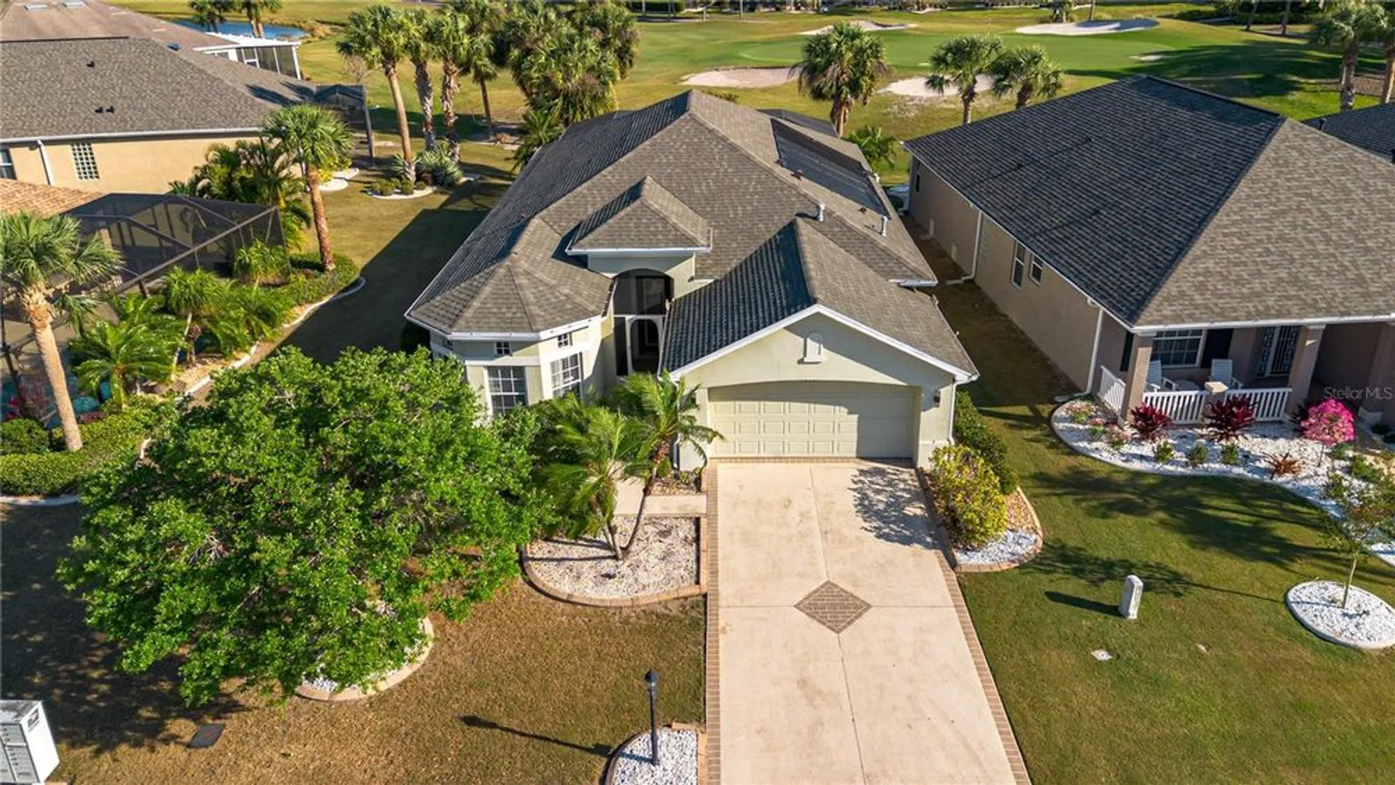 Property Slideshow image 2 of 48 | 1038 emerald dunes dr, Sun City Center, FL, 33573