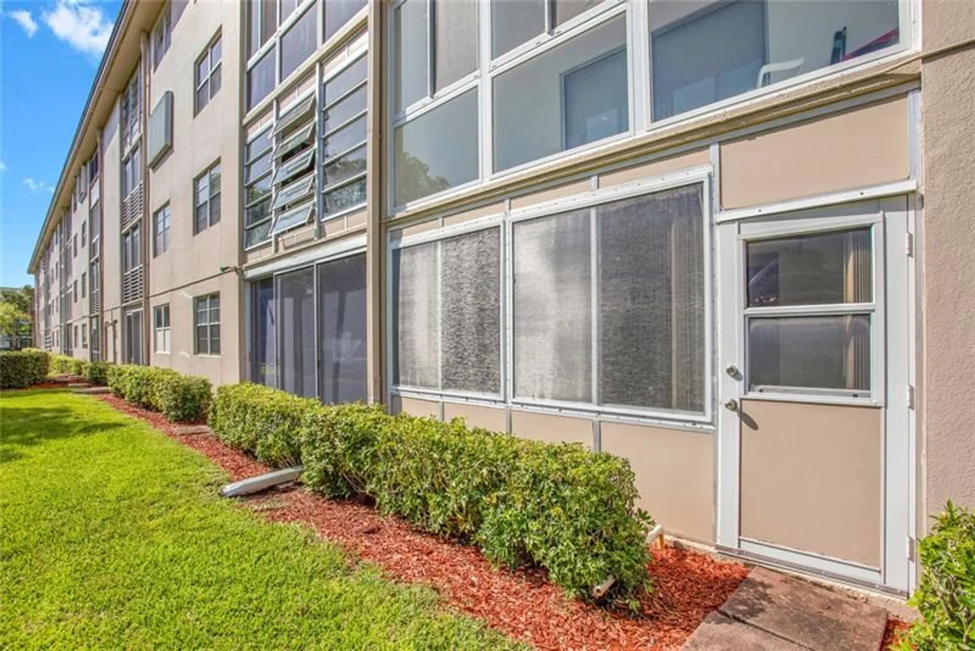 Property Slideshow image 30 of 33 | 1702 andros isle apt e1, Coconut Creek, FL, 33066