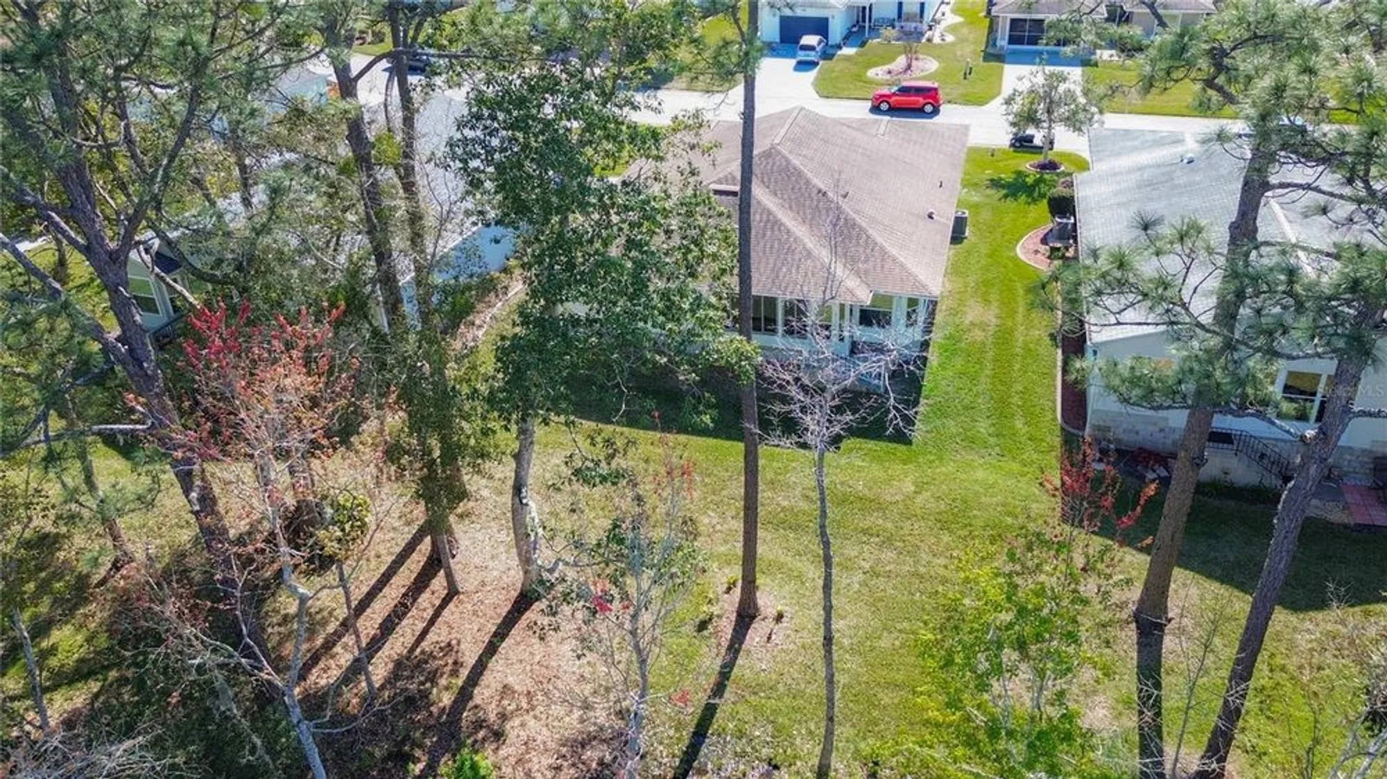 Property Slideshow image 48 of 68 | 32676 oak park dr, Leesburg, FL, 34748