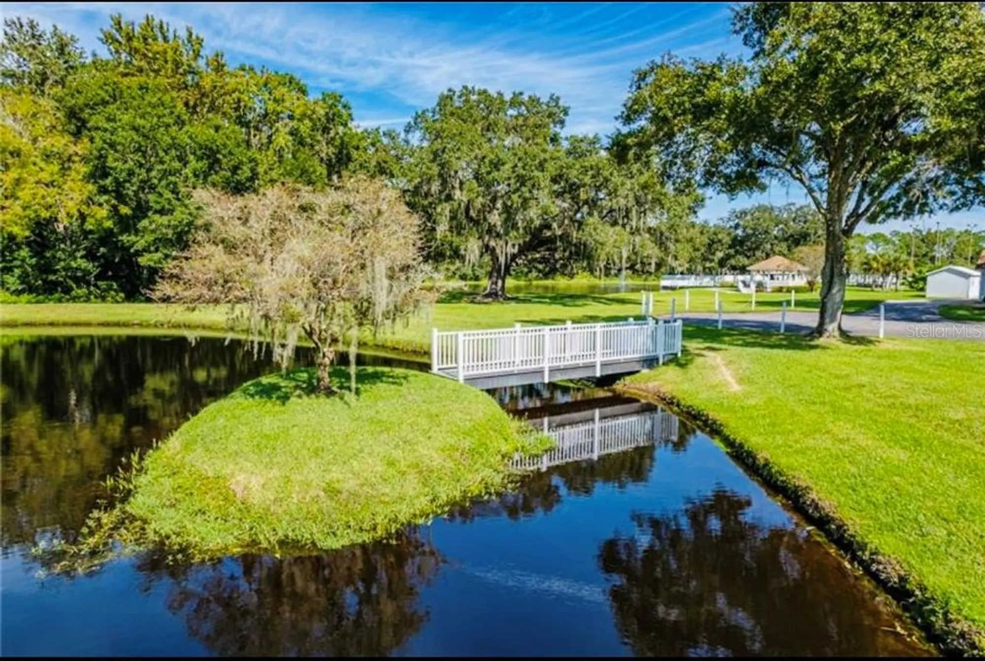 Property Slideshow image 51 of 59 | 1690 colonnades cir, Lakeland, FL, 33811