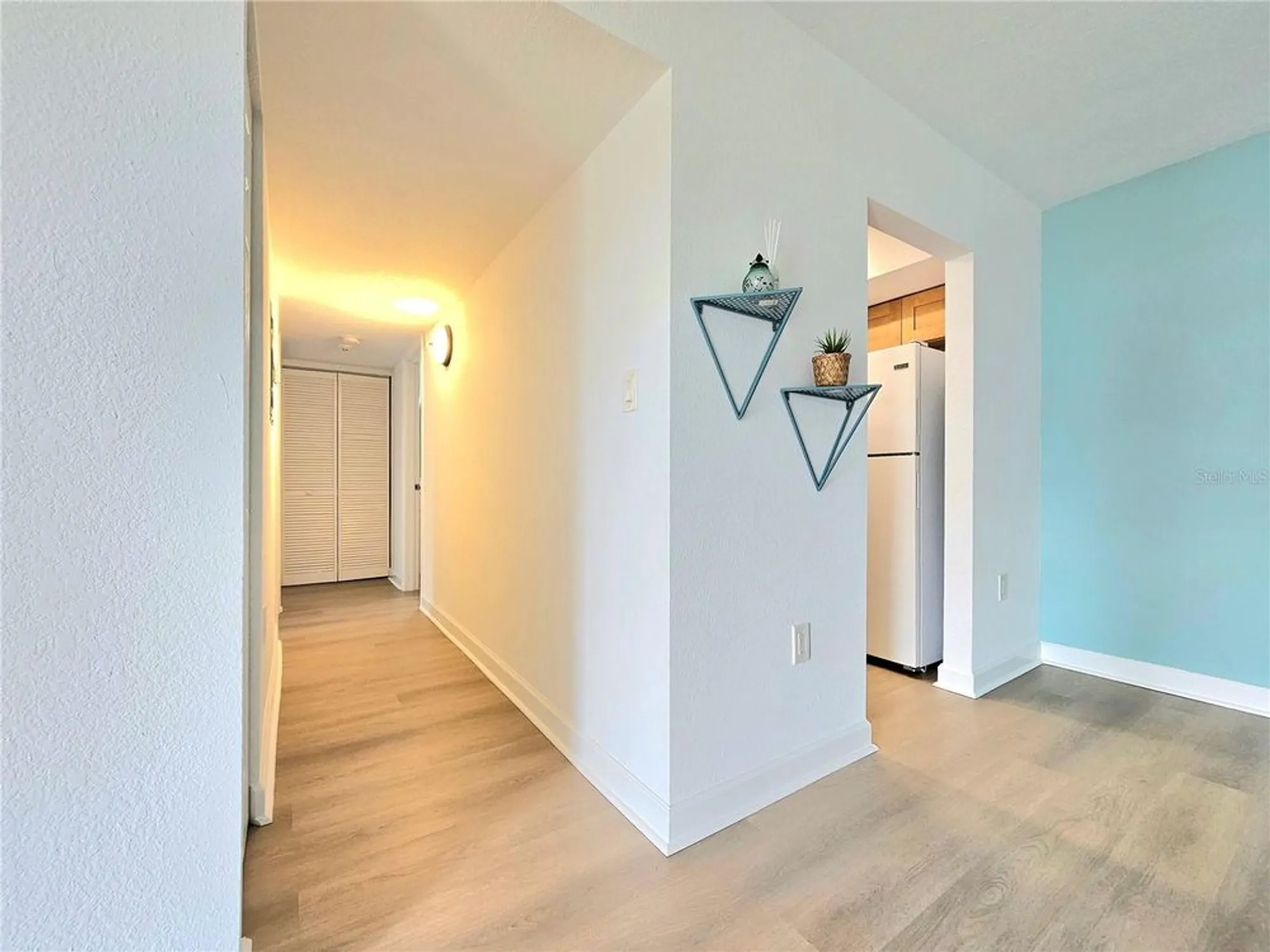 Property Slideshow image 8 of 23 | 21267 gertrude ave 114, Port Charlotte, FL, 33952