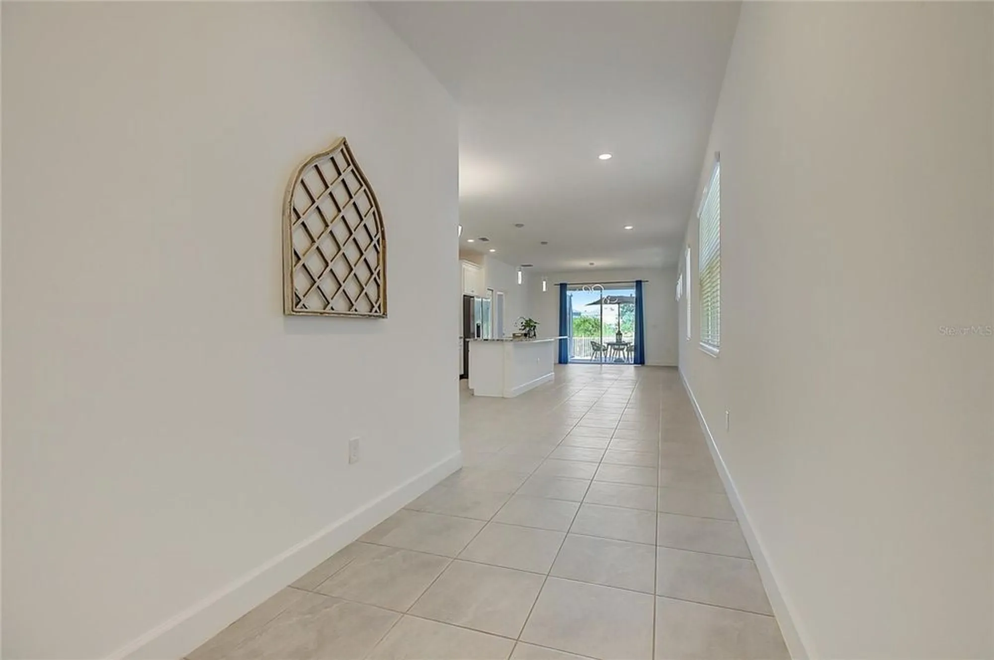 Property Slideshow image 10 of 91 | 411 sandsend ct, Apollo Beach, FL, 33572